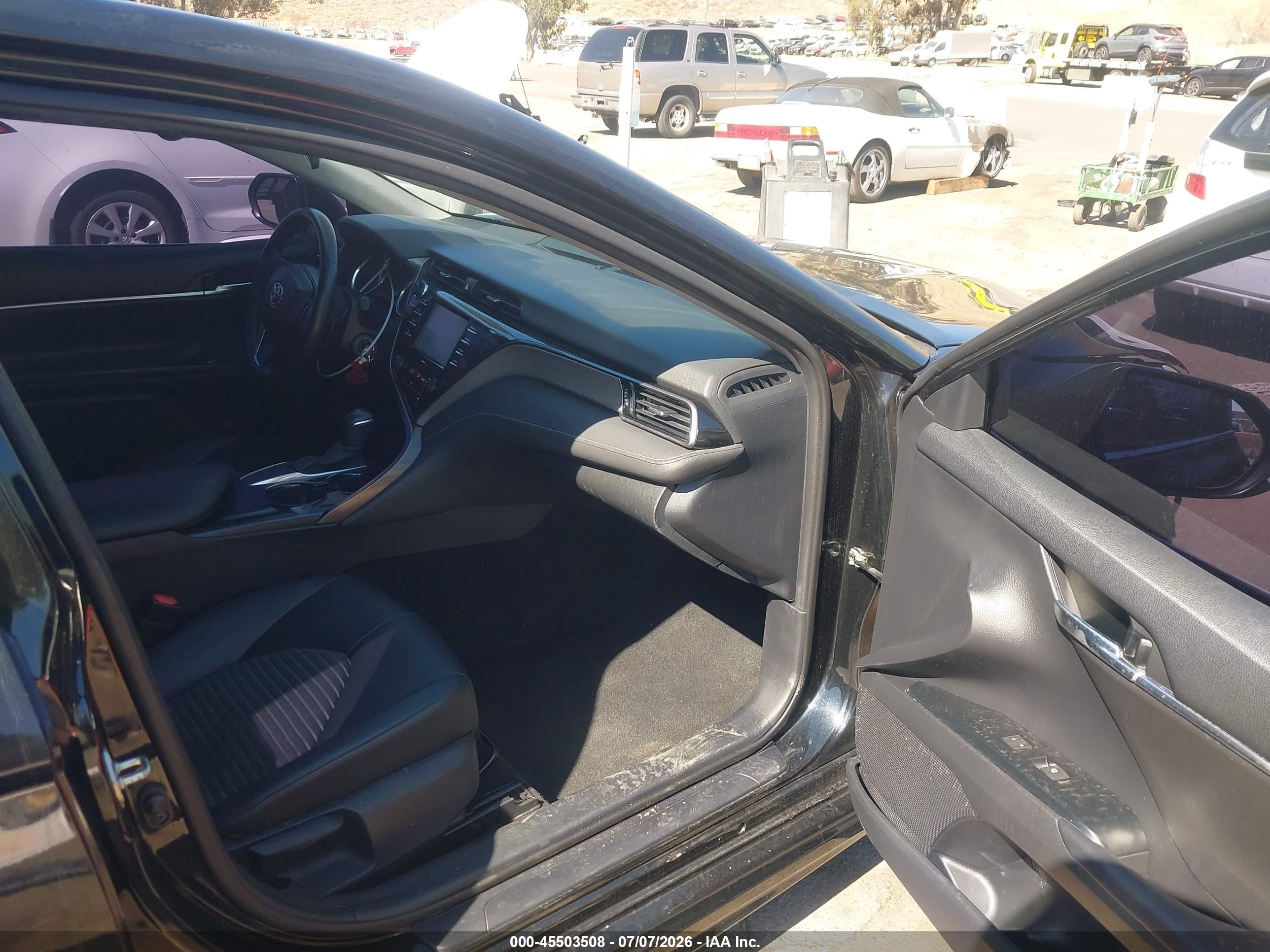 2020 Toyota Camry VIN 4T1G11AK6LU363316 IAAI salvage auction — Front & Rear, Salvage (California), sold $6,750 on 2026-07-12 (photo 5)
