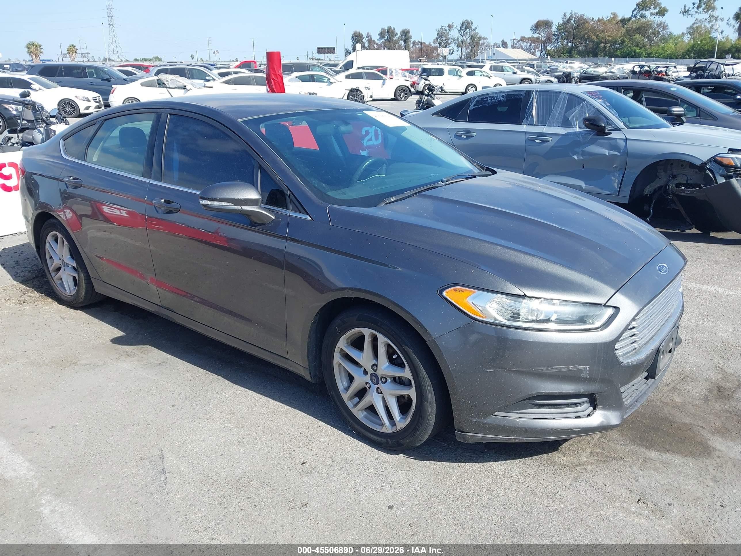 2016 Ford Fusion VIN 3FA6P0HD2GR202772 IAAI salvage auction — Normal Wear, Clear - Dealer Only (California), sold $775 on 2026-07-09 (photo 1)