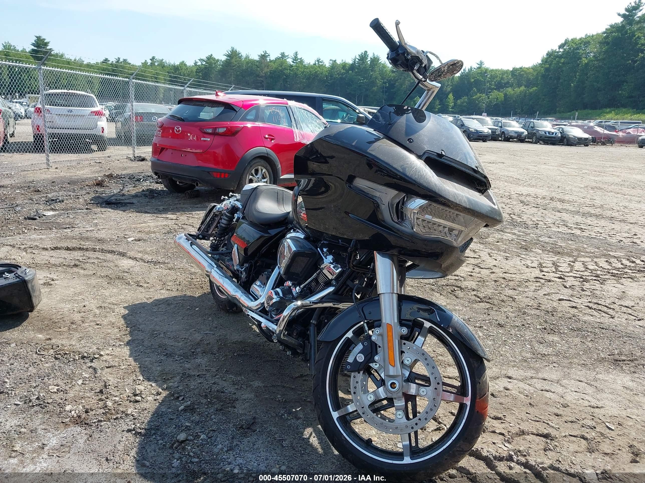 2024 Harley-Davidson FLTRX VIN 1HD1KH718RB633339 — IAAI salvage auction photo