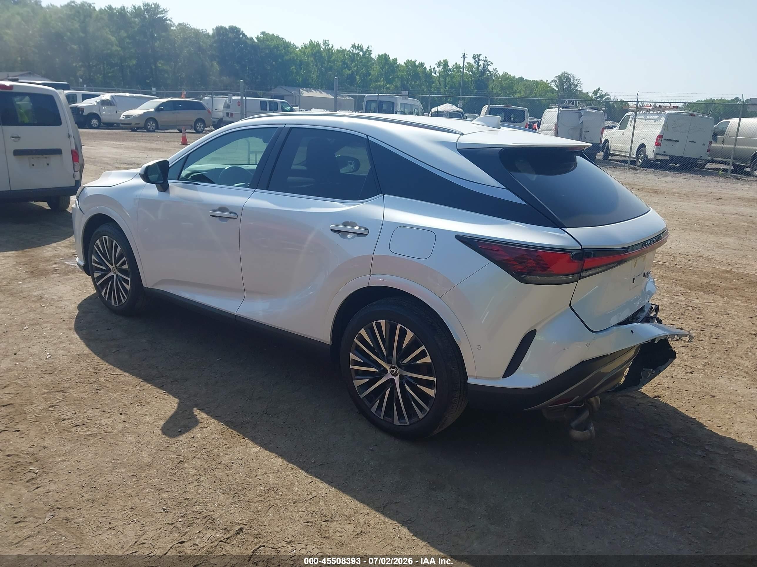 2024 Lexus Rx VIN 2T2BAMCAXRC054700 IAAI salvage auction — Rear End, Salvage - 75% Or Less (Maryland), sold $31,300 on 2026-08-24 (photo 3)