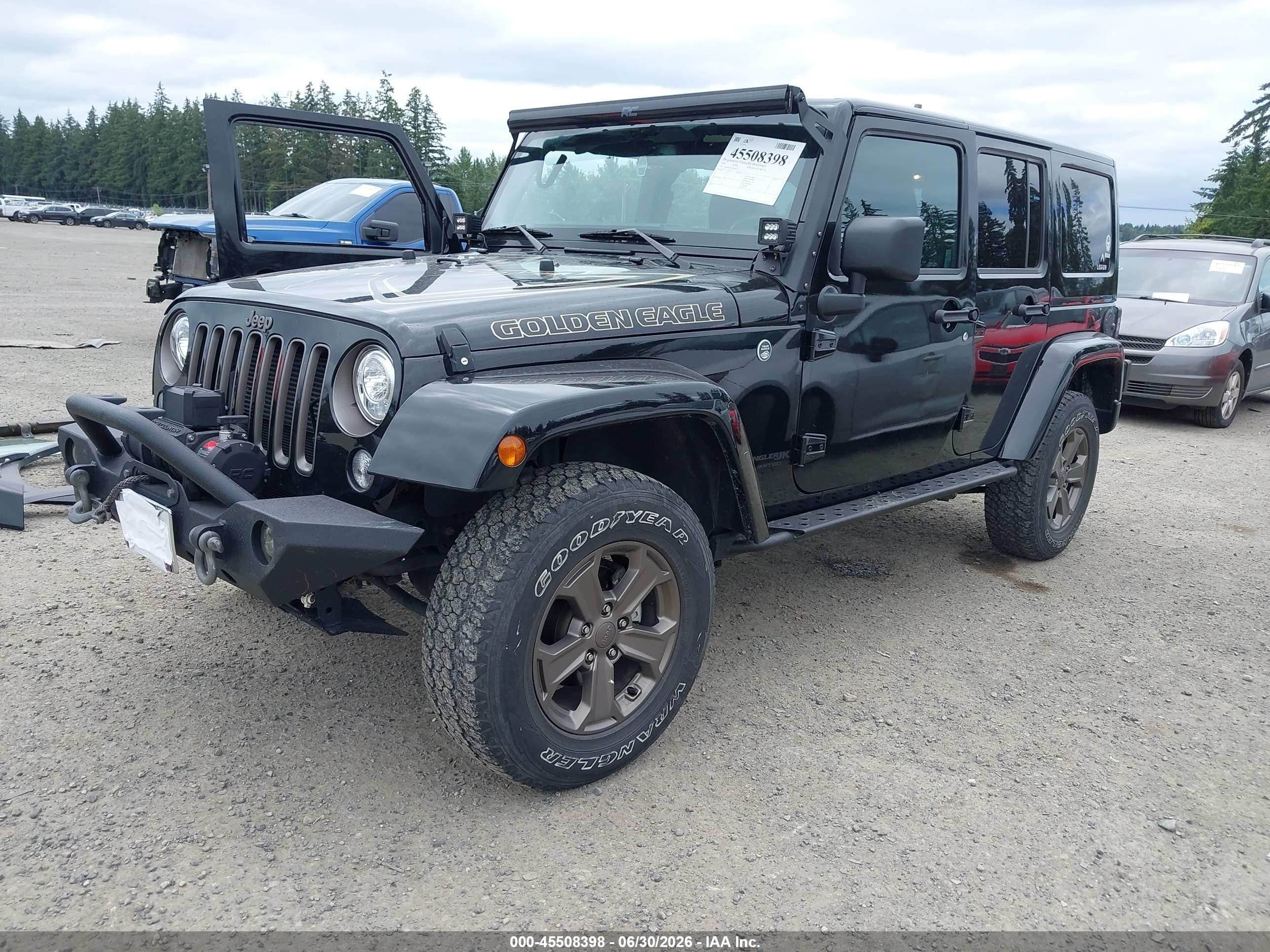 2018 Jeep Wrangler Unlimited VIN 1C4BJWDG7JL864513 IAAI salvage auction — Side, Bill Of Sale (Washington), sold $7,600 on 2026-07-12 (photo 2)
