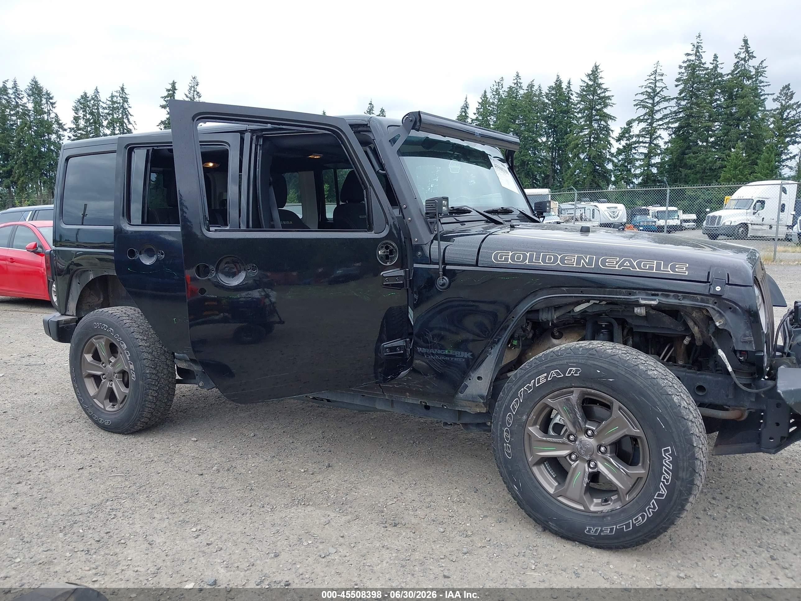 2018 Jeep Wrangler Unlimited VIN 1C4BJWDG7JL864513 IAAI salvage auction — Side, Bill Of Sale (Washington), sold $7,600 on 2026-07-12 (photo 6)
