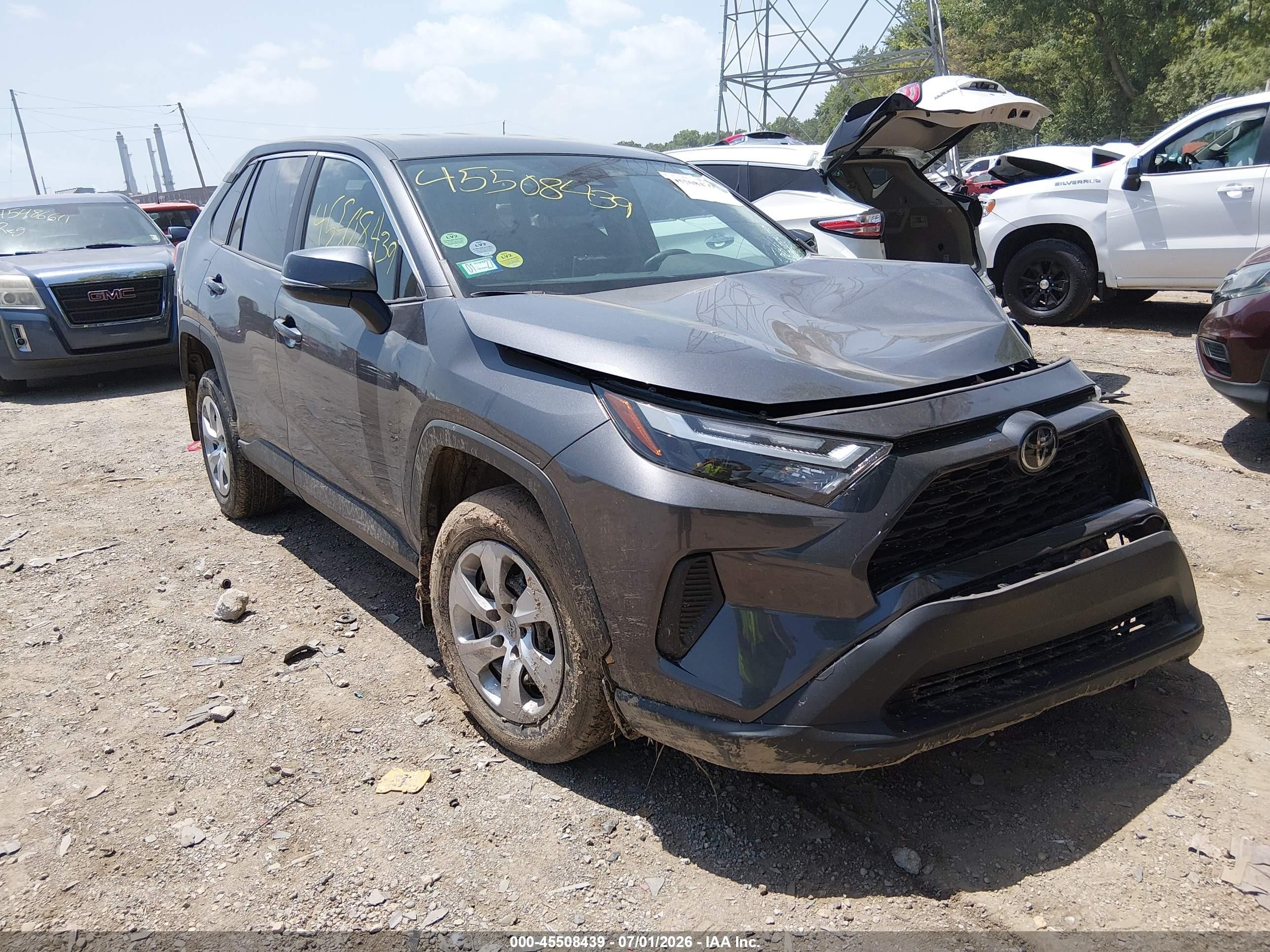 2023 Toyota RAV4 VIN 2T3G1RFV2PC336789 — IAAI salvage auction photo
