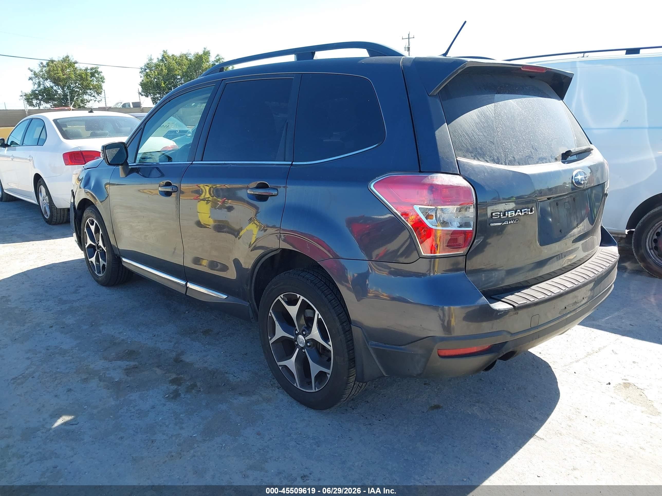 2015 Subaru Forester VIN JF2SJGWC7FH461532 IAAI salvage auction — Normal Wear, Clear - Dealer Only (California), sold $400 on 2026-07-09 (photo 3)