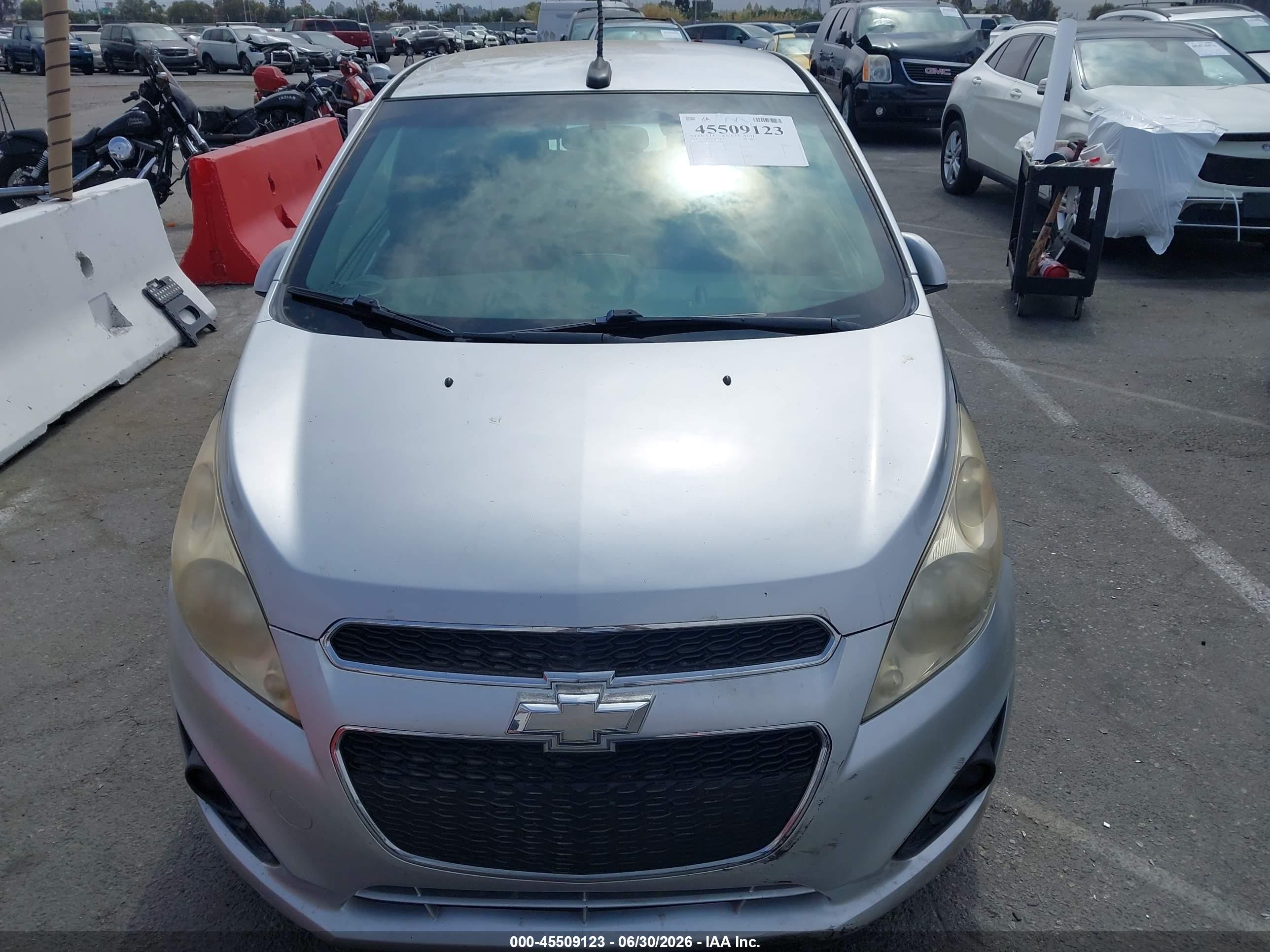 2014 Chevrolet Spark VIN KL8CD6S92EC552940 IAAI salvage auction — Normal Wear, Clear - Dealer Only (California), sold $1,050 on 2026-07-06 (photo 6)