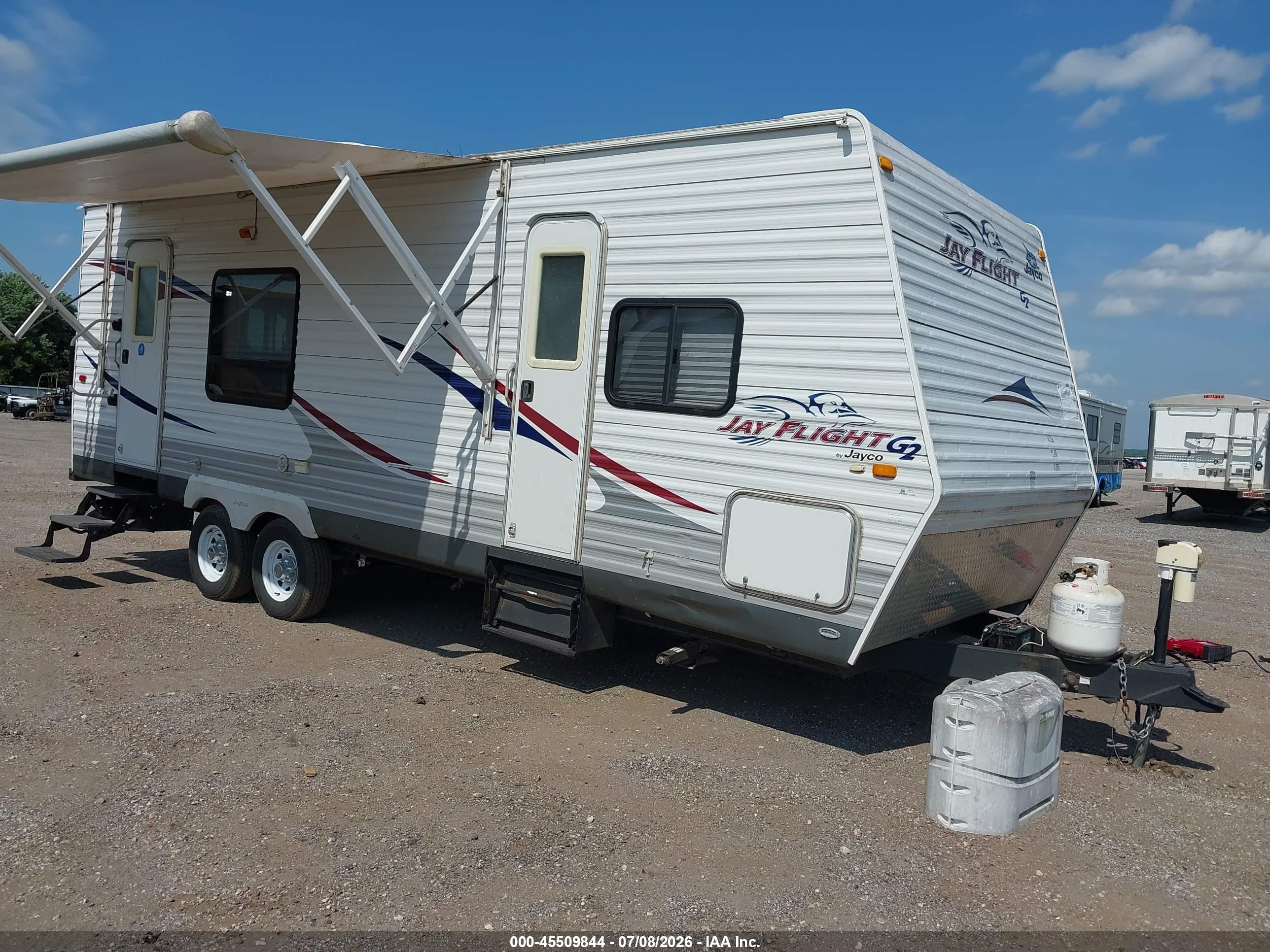 2008 Jayco Jay Flight VIN 1UJBJ02N581EC0646 IAAI salvage auction — Hail, Regular Certificate (Iowa), sold $1,300 on 2026-09-22 (photo 1)