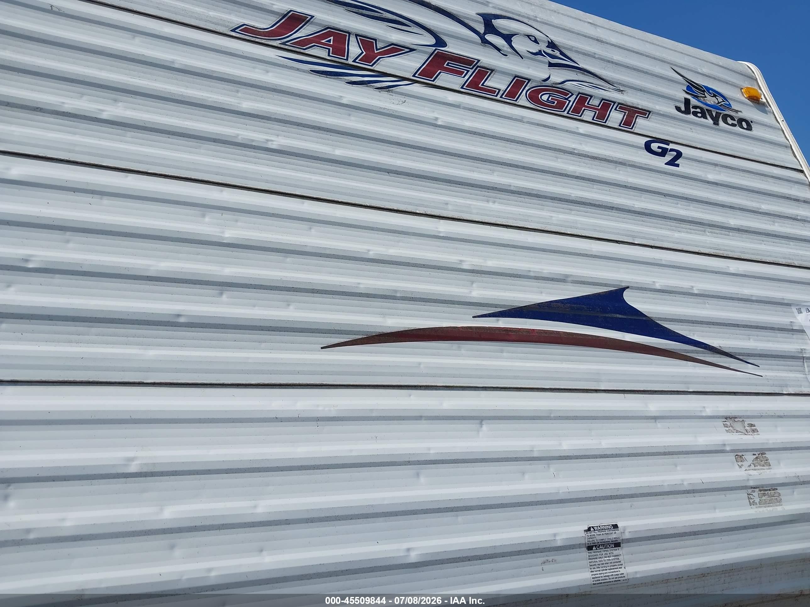 2008 Jayco Jay Flight VIN 1UJBJ02N581EC0646 IAAI salvage auction — Hail, Regular Certificate (Iowa), sold $1,300 on 2026-09-22 (photo 6)