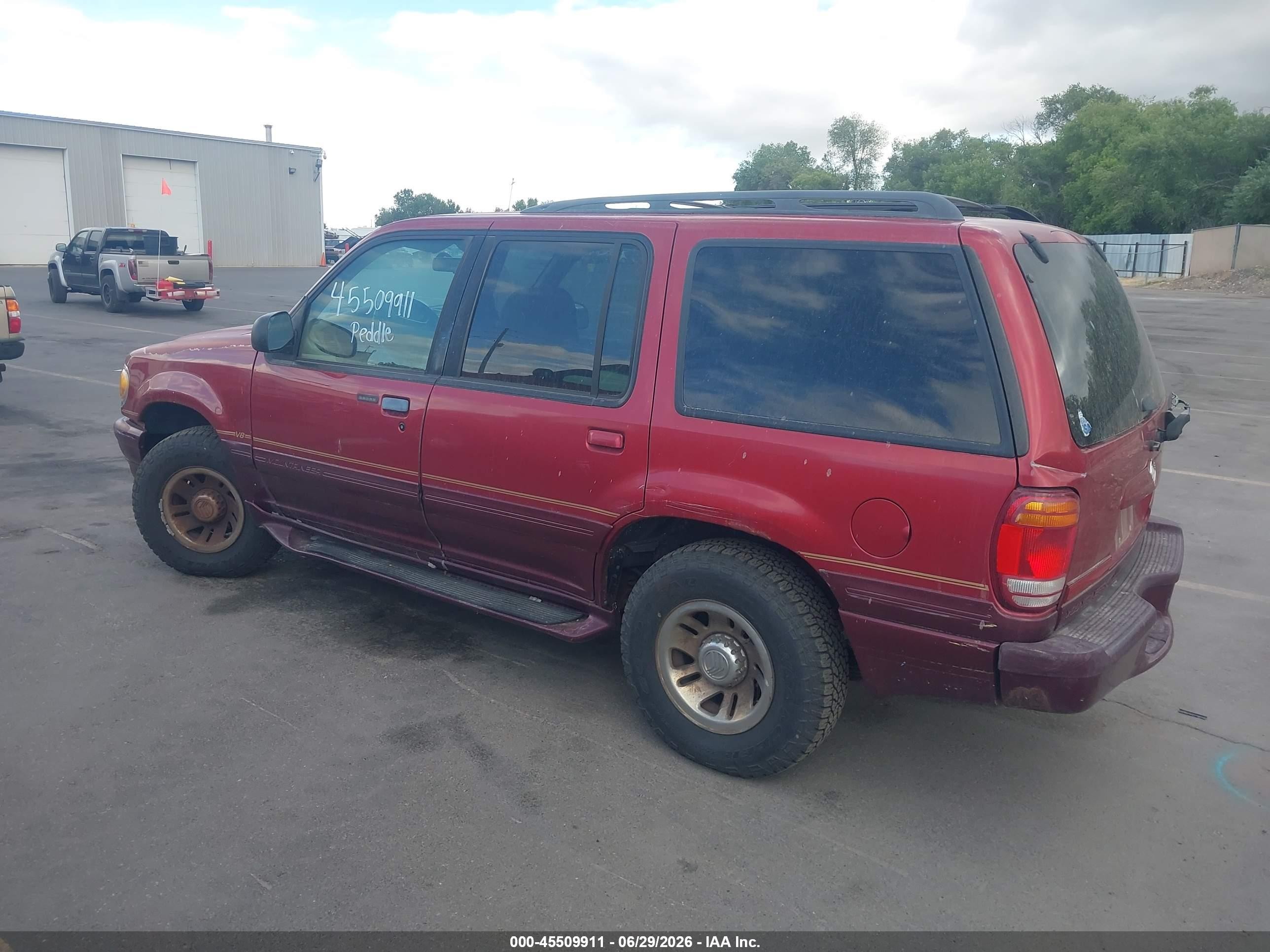 1998 Mercury Mountaineer VIN 4M2ZU55P6WUJ38426 IAAI salvage auction — Normal Wear, Clear (Utah), sold $275 on 2026-07-02 (photo 3)