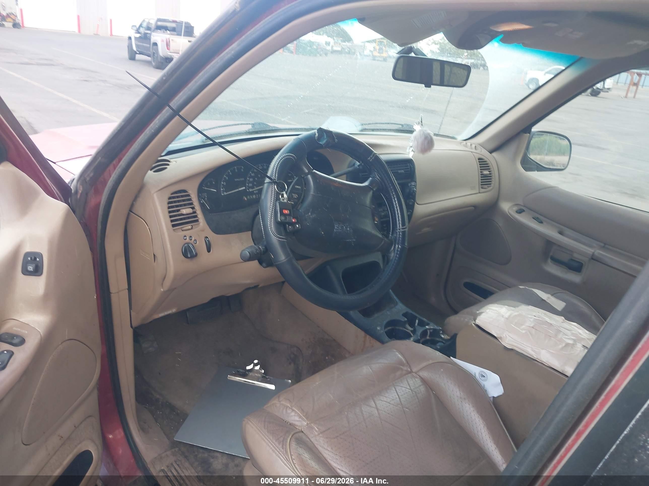 1998 Mercury Mountaineer VIN 4M2ZU55P6WUJ38426 IAAI salvage auction — Normal Wear, Clear (Utah), sold $275 on 2026-07-02 (photo 5)