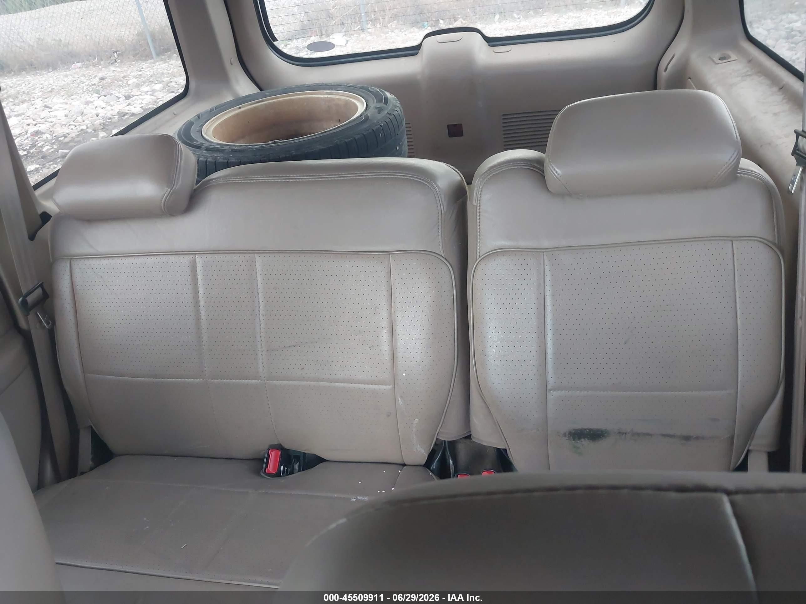 1998 Mercury Mountaineer VIN 4M2ZU55P6WUJ38426 IAAI salvage auction — Normal Wear, Clear (Utah), sold $275 on 2026-07-02 (photo 8)