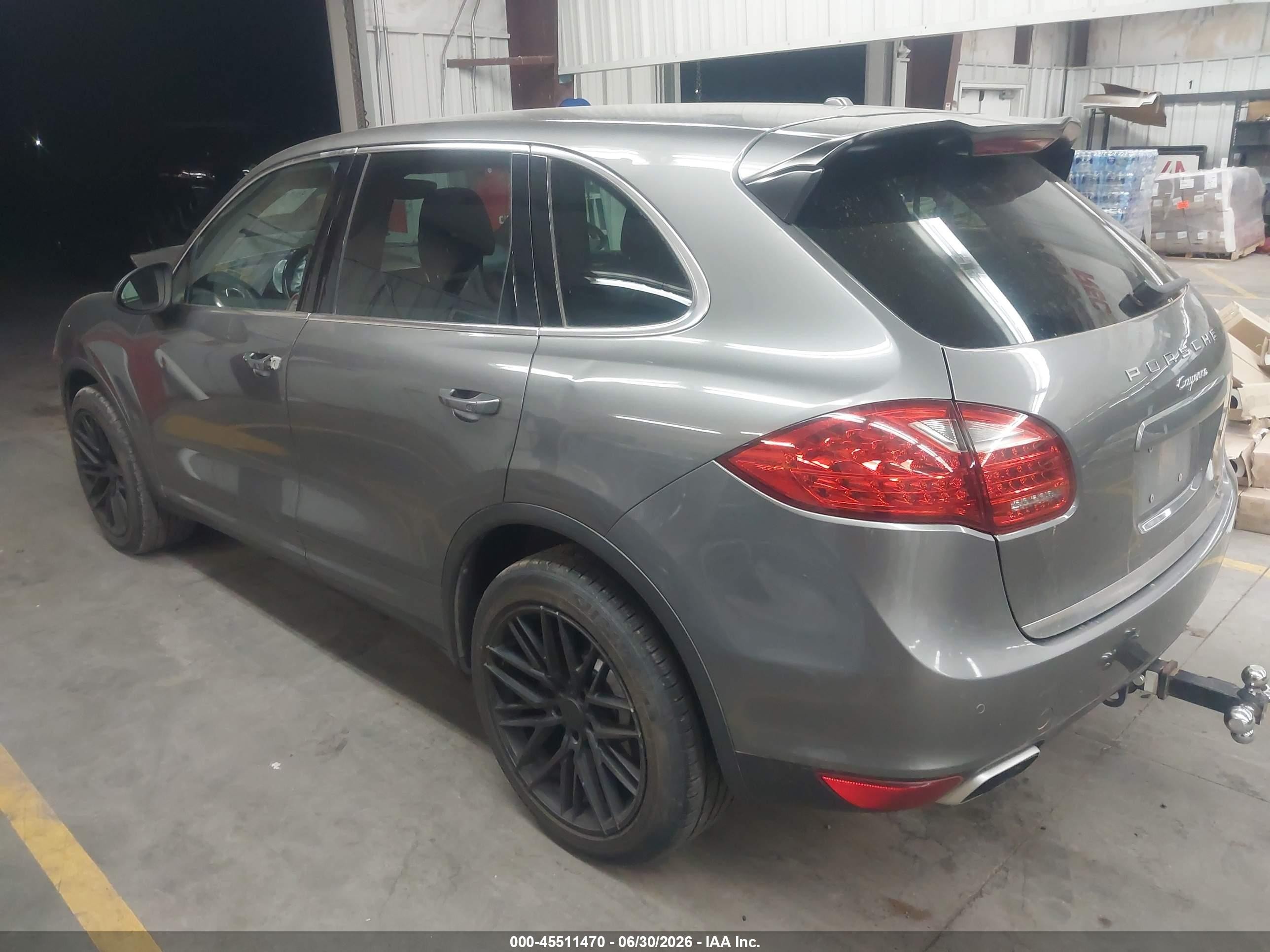 2014 Porsche Cayenne VIN WP1AA2A20ELA91921 IAAI salvage auction — Front End, Salvage (Arizona), sold $1,000 on 2026-09-08 (photo 3)