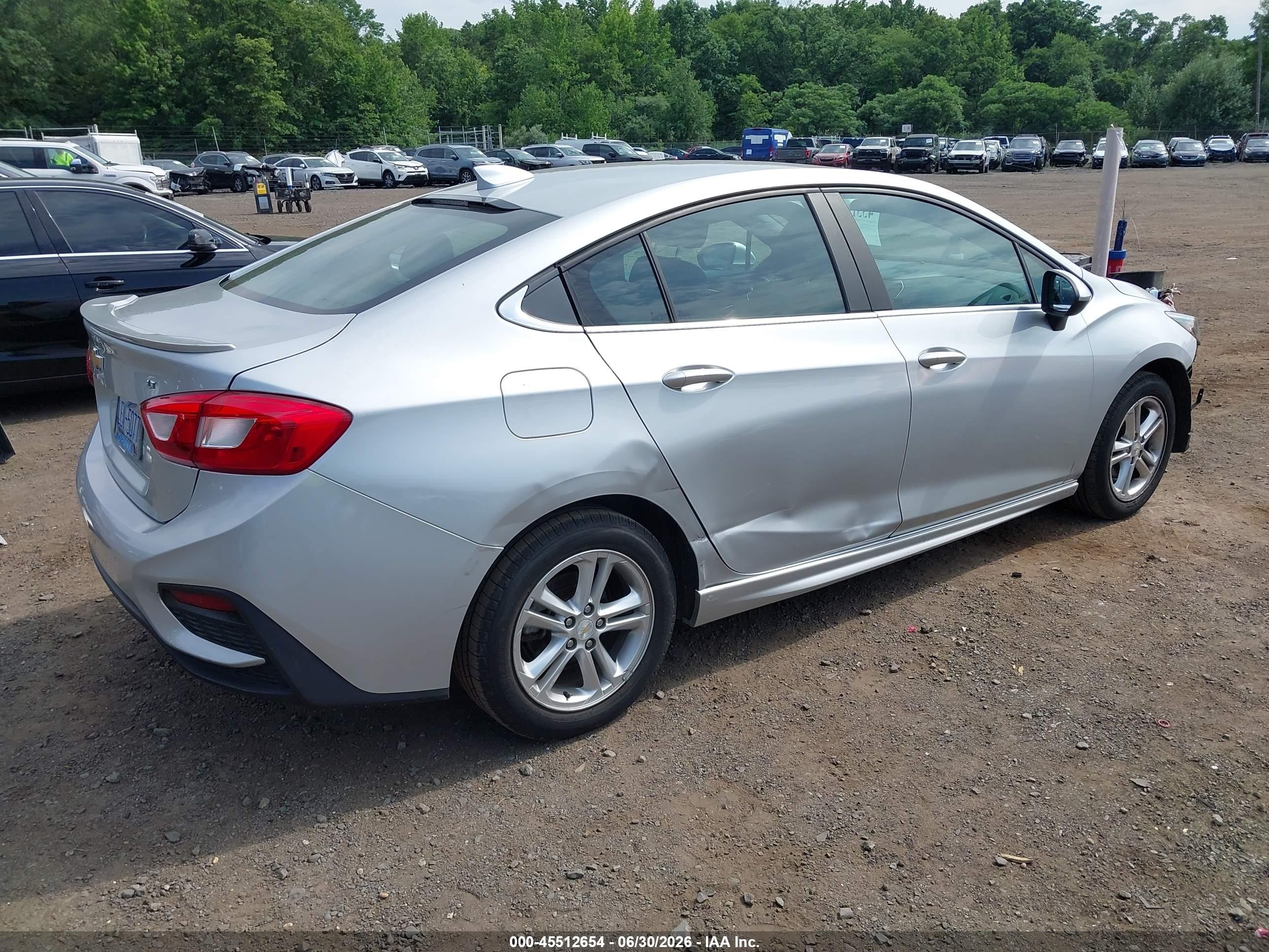 2017 Chevrolet Cruze VIN 1G1BE5SM9H7141104 IAAI salvage auction — Front End, Salvage (North Carolina), sold $750 on 2026-09-09 (photo 4)