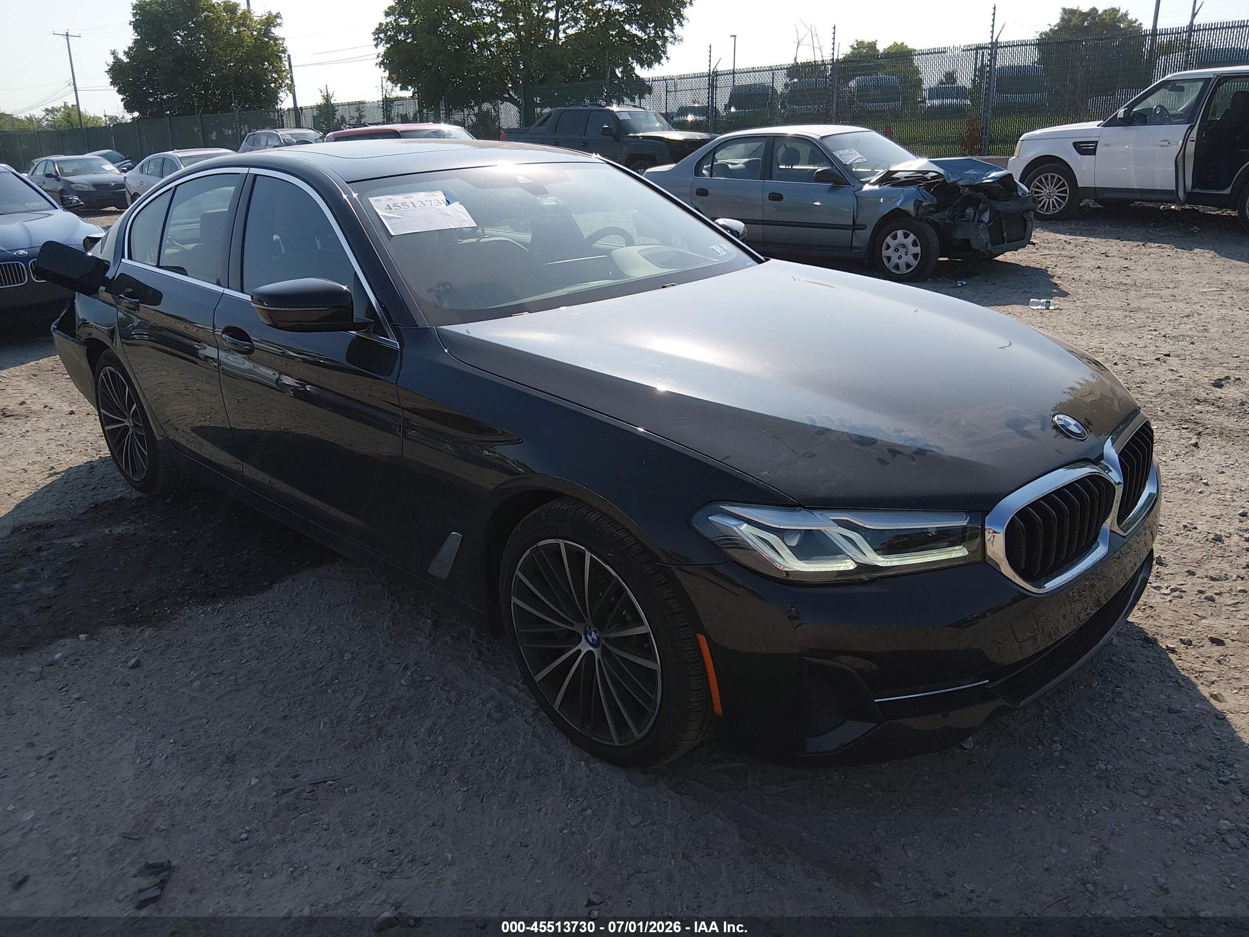 2023 BMW 5 Series VIN WBA13BJ01PWY23854 — IAAI salvage auction photo