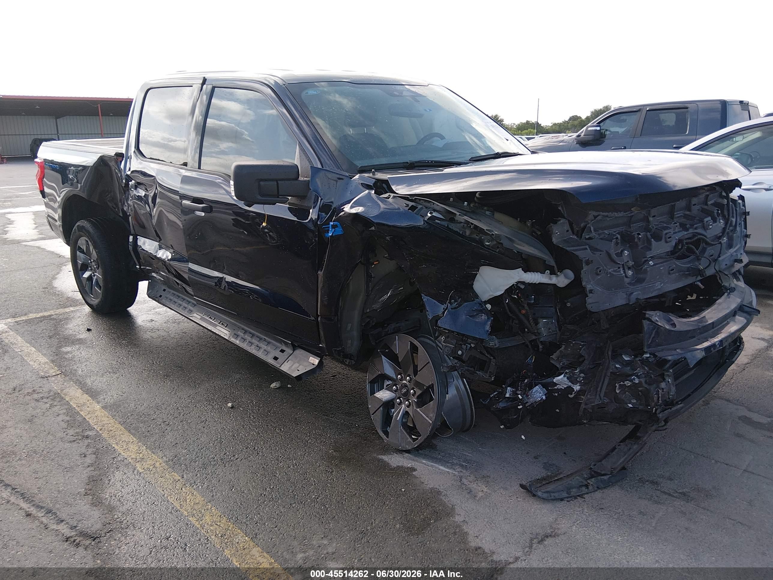 2024 Ford F-150 Lightning VIN 1FTVW3LK5RWG28679 — IAAI salvage auction photo
