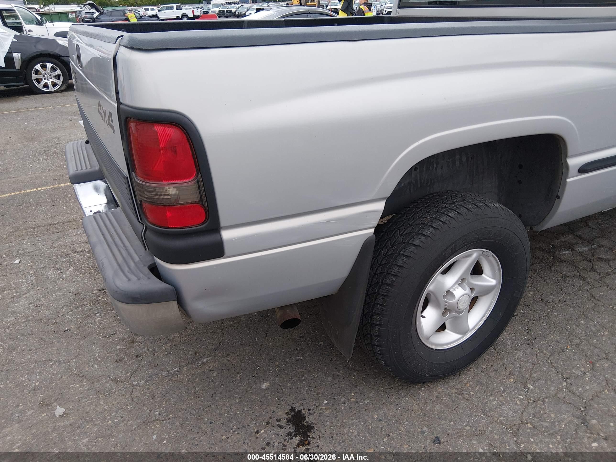 1999 Dodge Ram 1500 VIN 3B7HF13Y2XG156121 IAAI salvage auction — Normal Wear, Clear-Dealer Only (Washington), sold $5,725 on 2026-07-09 (photo 6)