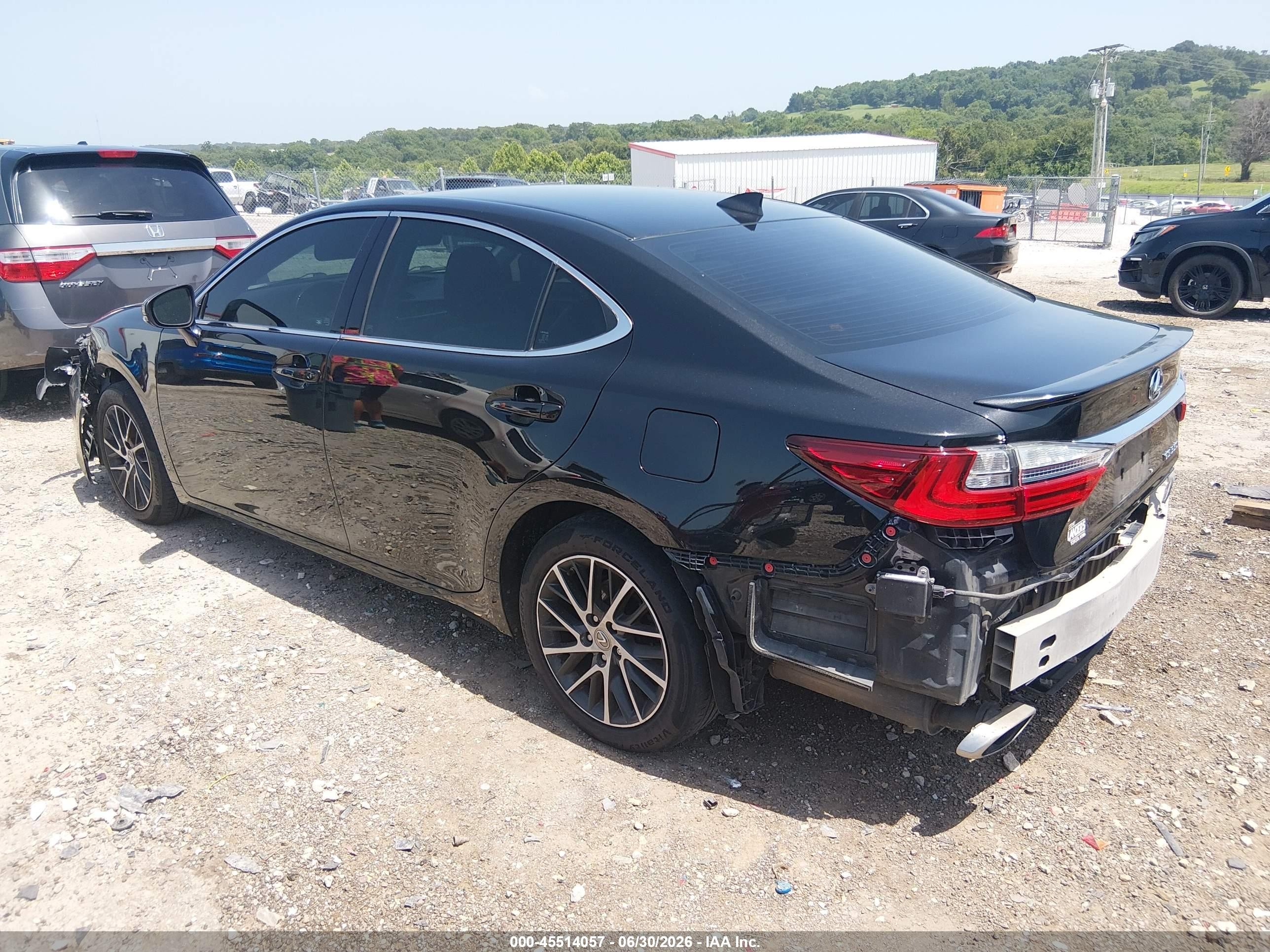 2017 Lexus ES VIN 58ABK1GG4HU051912 IAAI salvage auction — Front End, Clear (Arkansas), sold $4,900 on 2026-09-05 (photo 3)