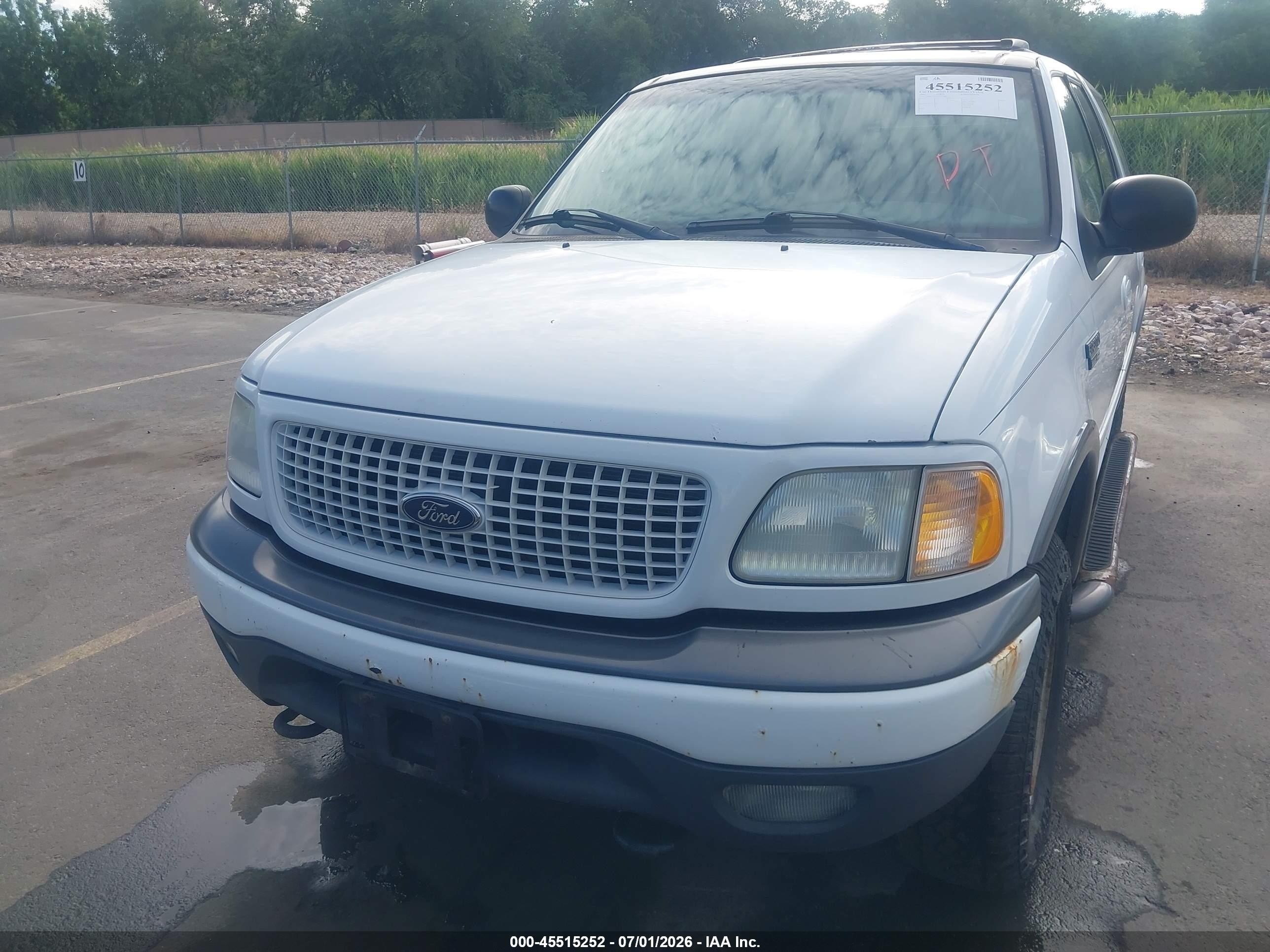 2001 Ford Expedition VIN 1FMFU16L81LB32666 IAAI salvage auction — Normal Wear, Clear (Utah), sold $275 on 2026-07-09 (photo 6)