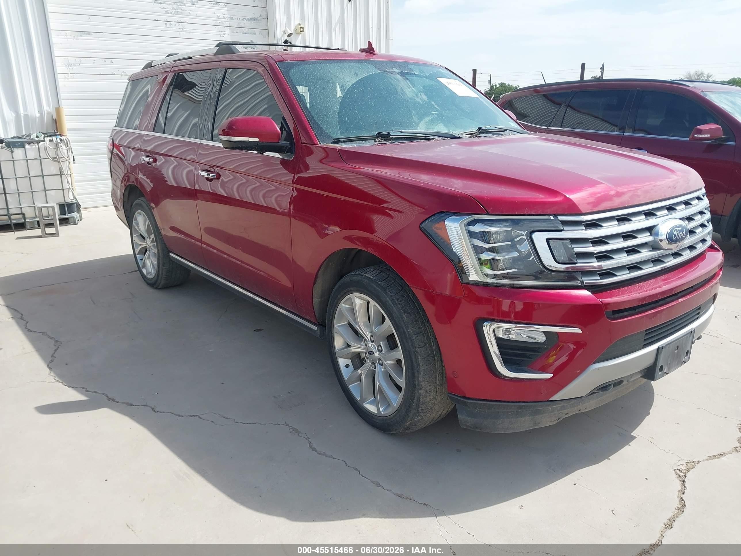 2018 Ford Expedition VIN 1FMJU2AT6JEA04731 — IAAI salvage auction photo