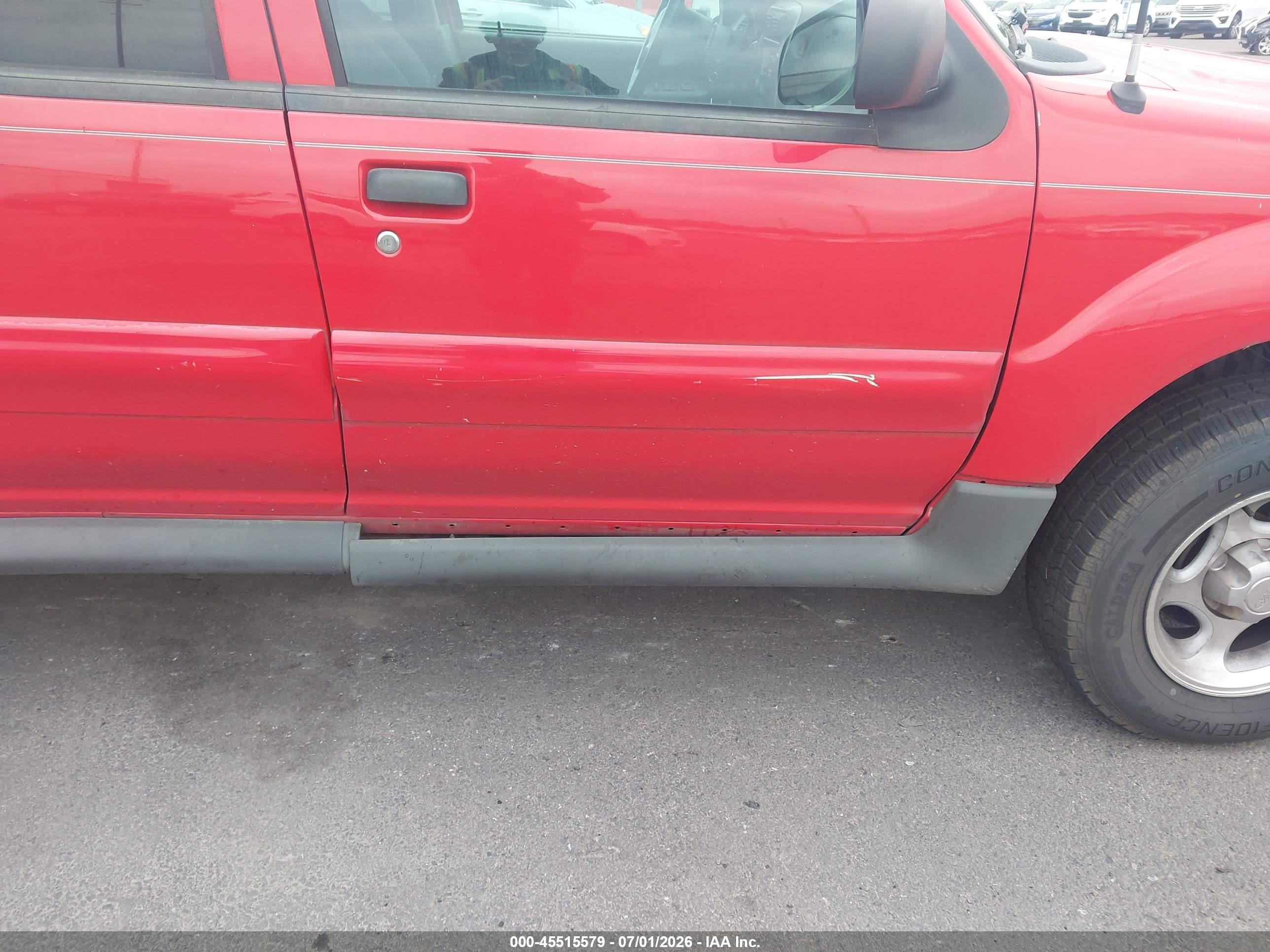 2005 Ford Explorer Sport Trac VIN 1FMZU67K75UB94110 IAAI salvage auction — Normal Wear, Clear-Dealer Only (Washington), sold $100 on 2026-07-09 (photo 6)