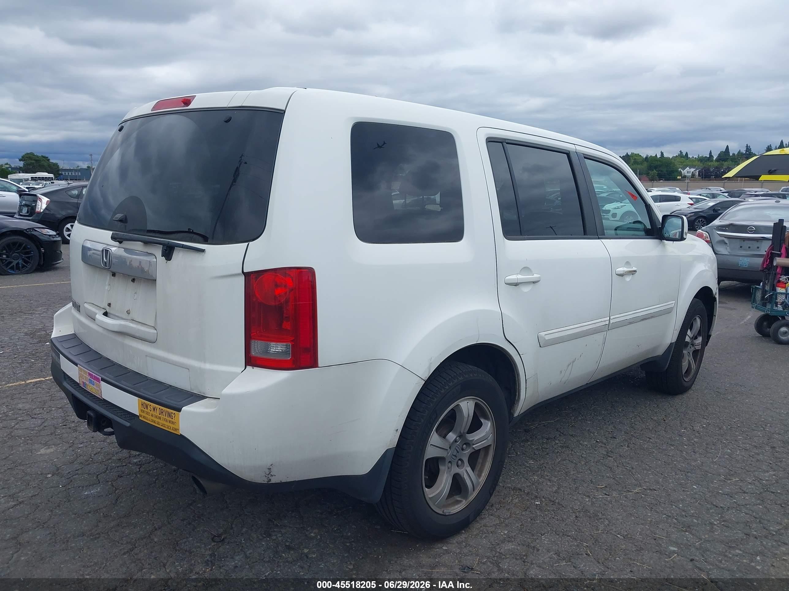 2012 Honda Pilot VIN 5FNYF3H73CB044164 IAAI salvage auction — Normal Wear, Clear-Dealer Only (Oregon), sold $800 on 2026-07-09 (photo 4)