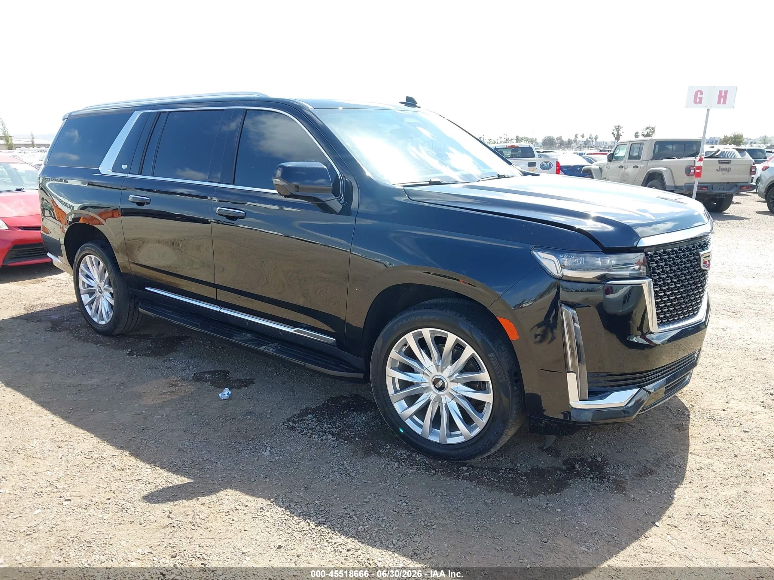 2022 Cadillac Escalade ESV VIN 1GYS4JKT5NR126426 — IAAI salvage auction photo