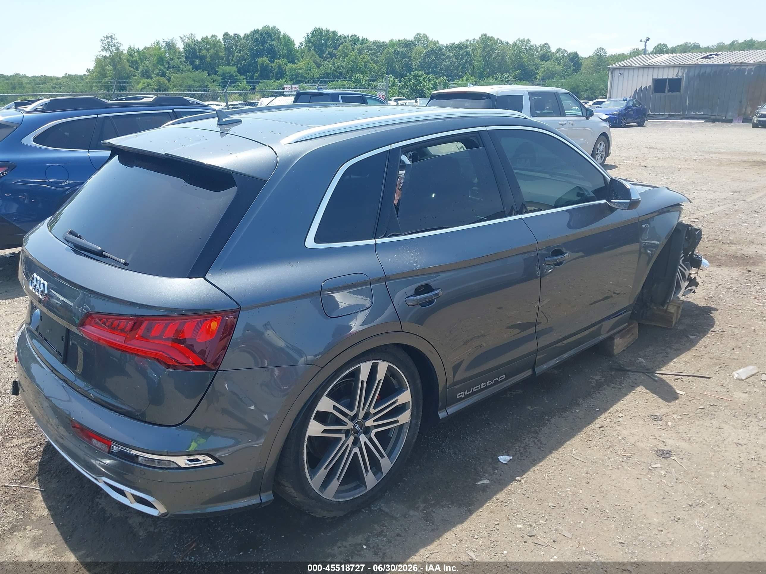 2018 Audi Sq5 VIN WA1C4AFY2J2093494 IAAI salvage auction — Front End, Salvage (Virginia), sold $4,100 on 2026-10-07 (photo 4)