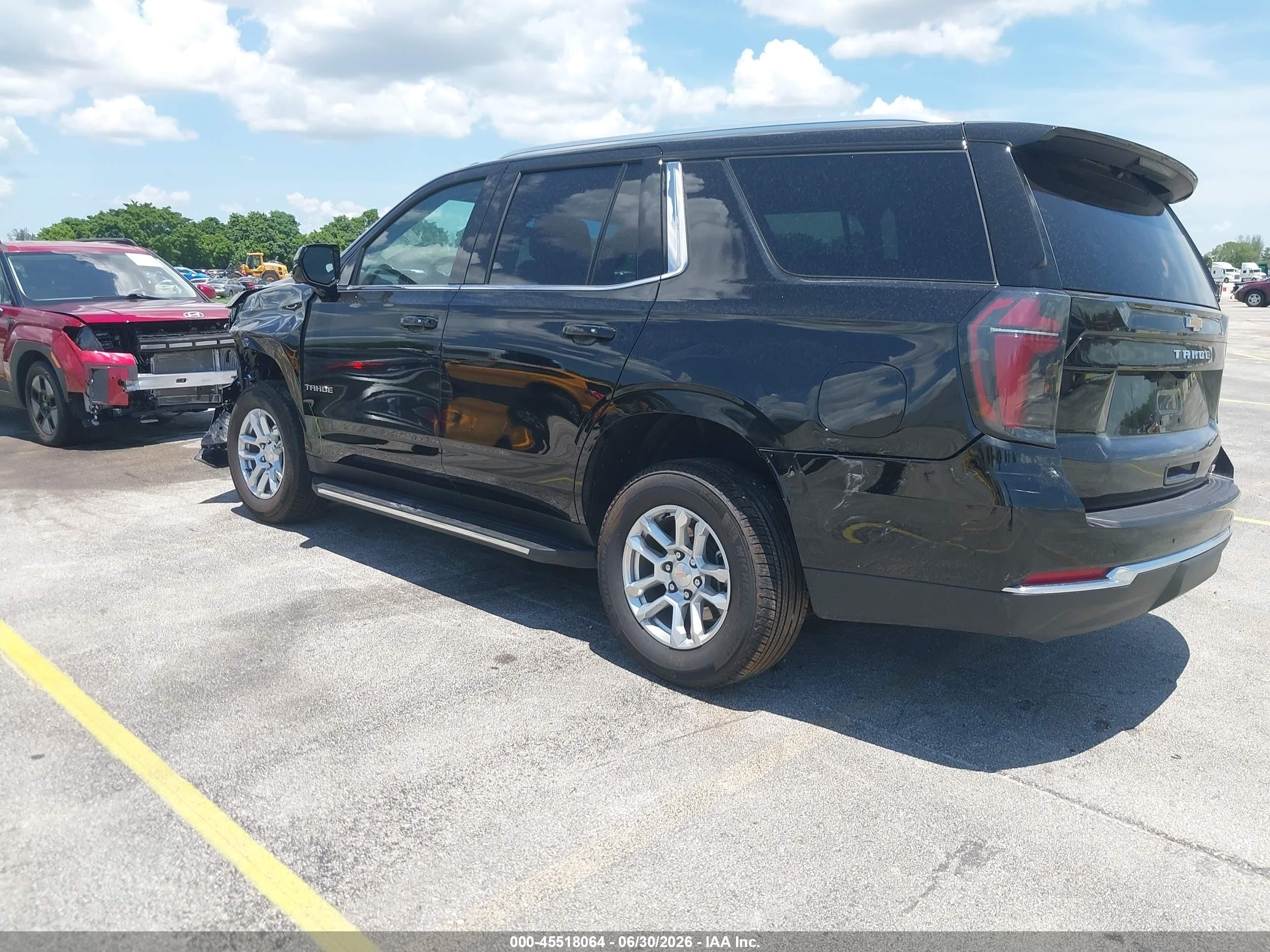 2026 Chevrolet Tahoe VIN 1GNS5NKD0TR204926 IAAI salvage auction — Side, Enterprise Vehicles Clear Only (Florida), sold $36,150 on 2026-07-02 (photo 3)