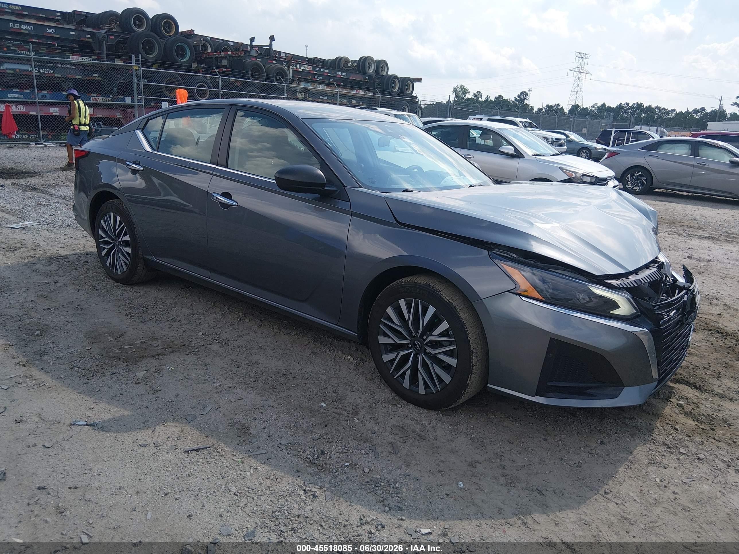 2025 Nissan Altima VIN 1N4BL4DV7SN341341 — IAAI salvage auction photo