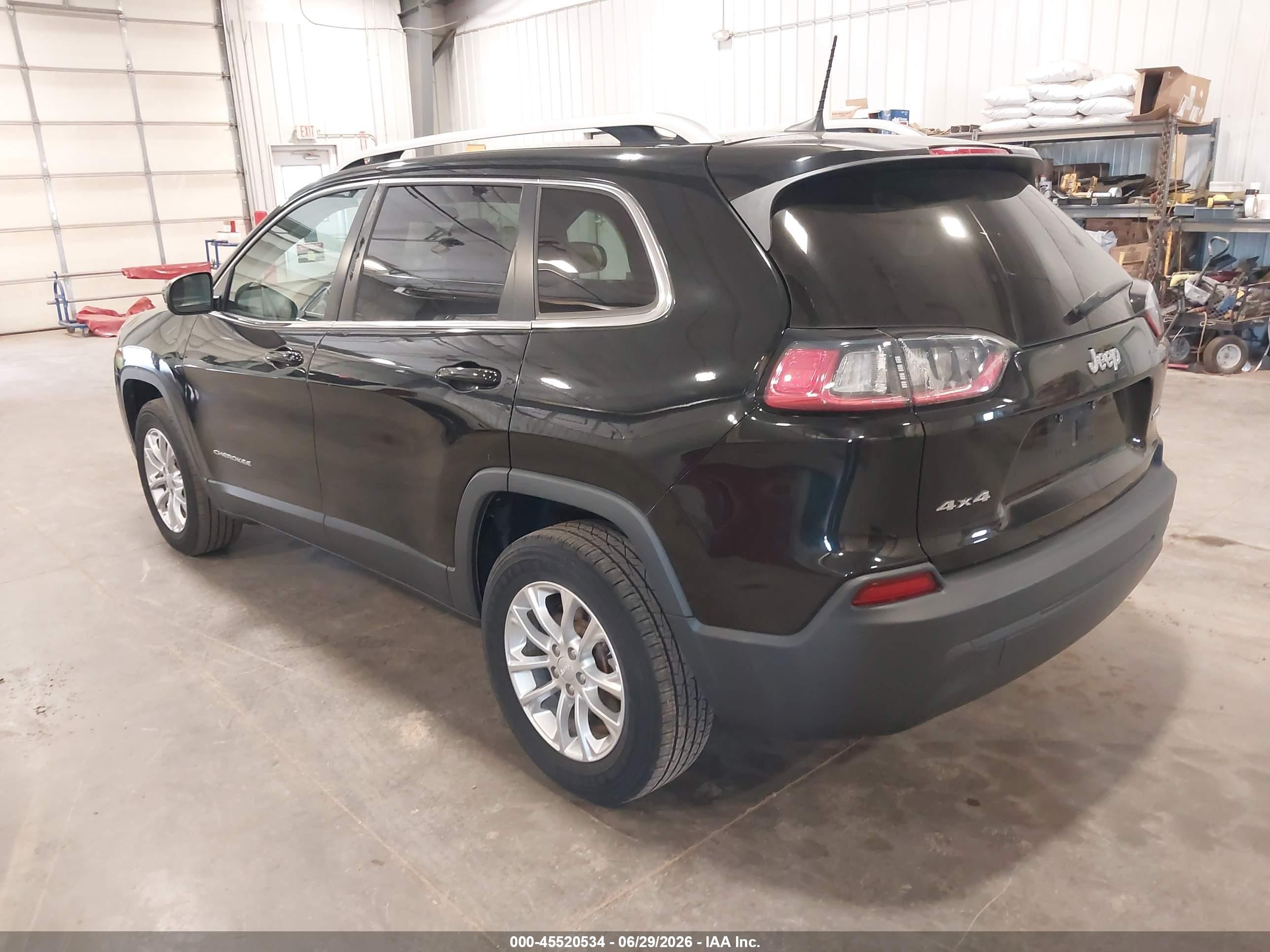 2019 Jeep Cherokee VIN 1C4PJMCB9KD341179 IAAI salvage auction — Normal Wear, SF97 (South Dakota), sold $10,000 on 2026-09-16 (photo 3)