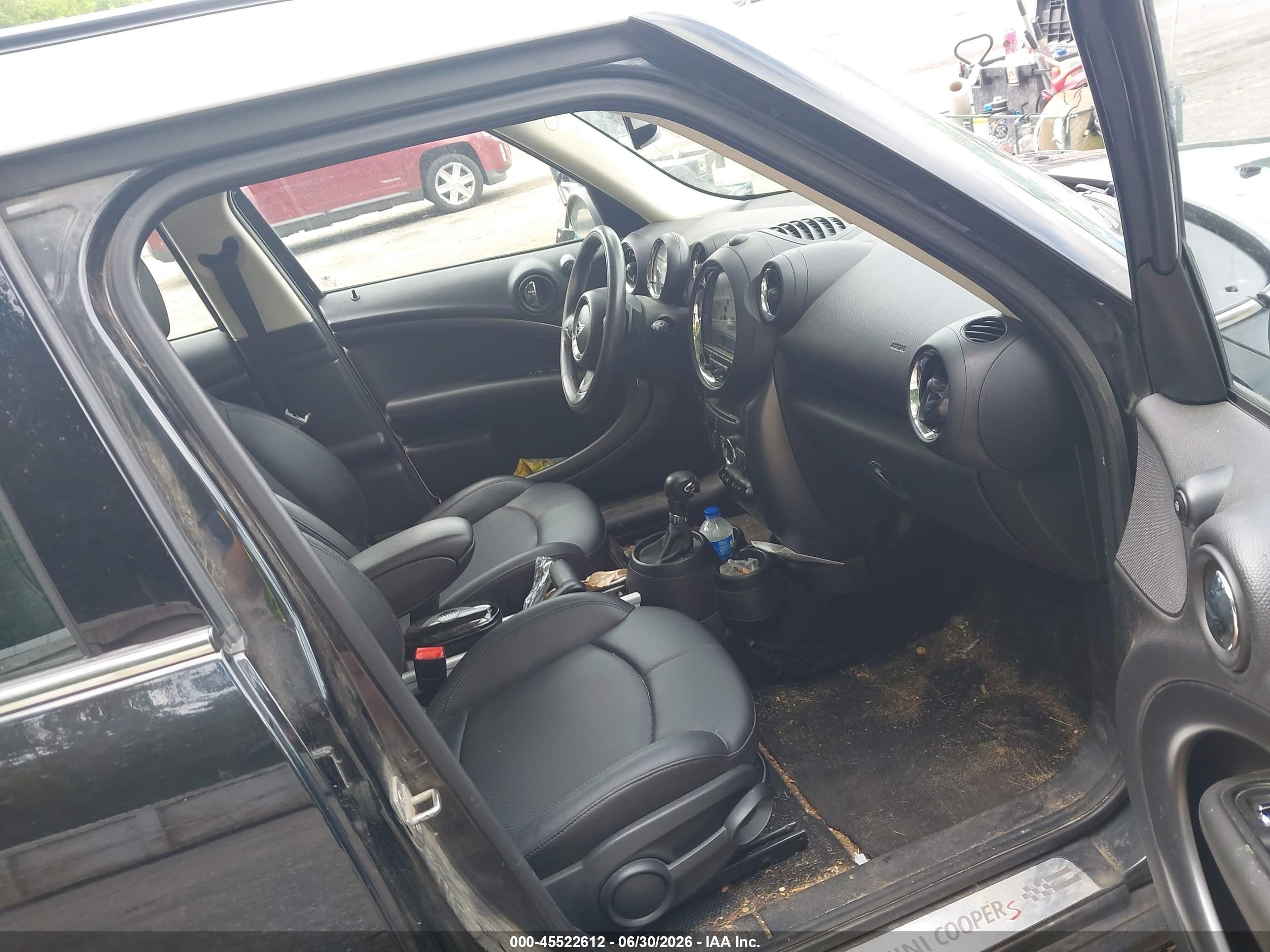 2013 Mini Countryman VIN WMWZC3C56DWP23939 IAAI salvage auction — Front End, Clear (Michigan), sold $1,375 on 2026-09-13 (photo 5)