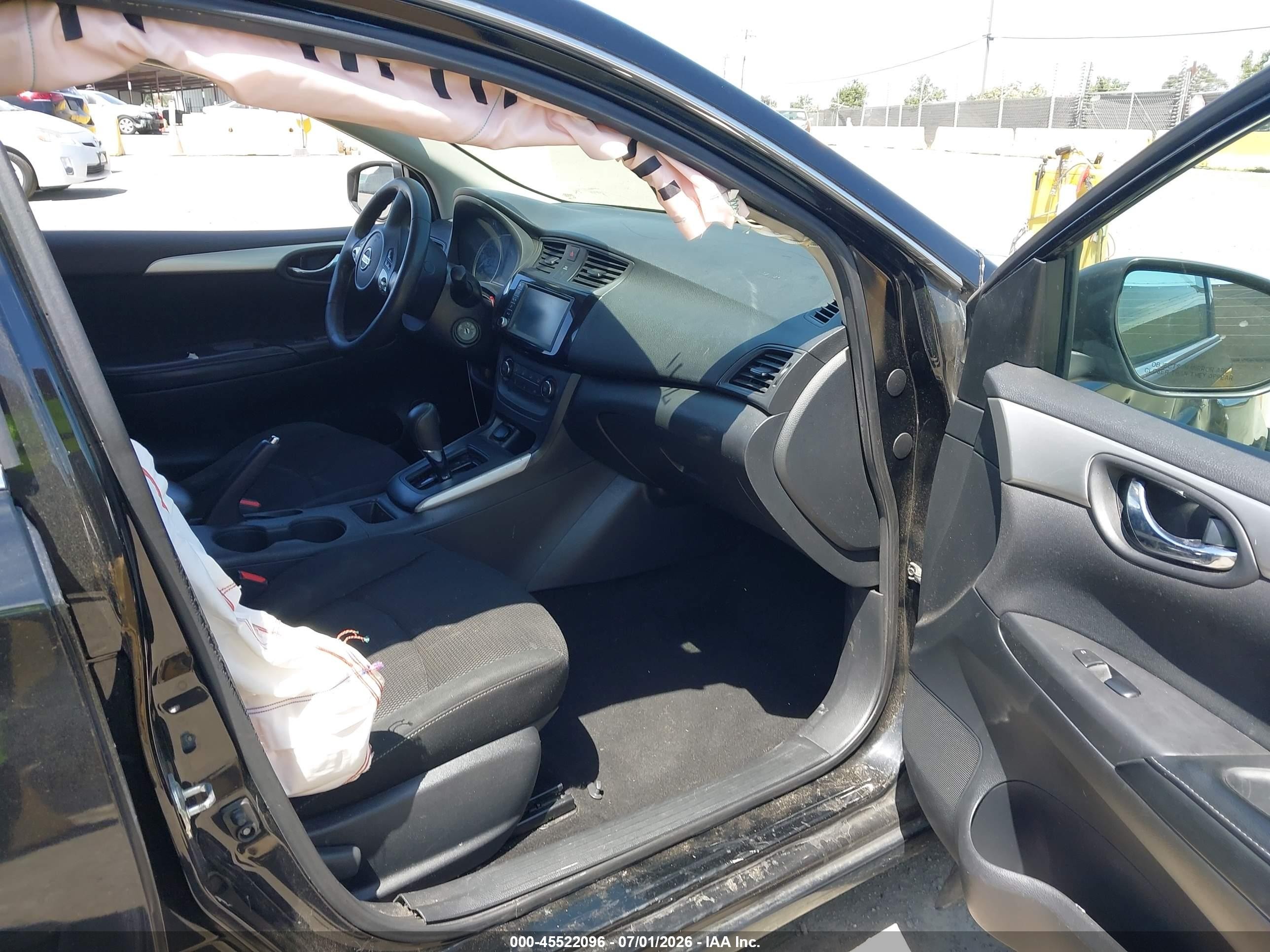 2019 Nissan Sentra VIN 3N1AB7AP4KY224838 IAAI salvage auction — Normal Wear, Clear - Dealer Only (California), sold $750 on 2026-07-09 (photo 5)
