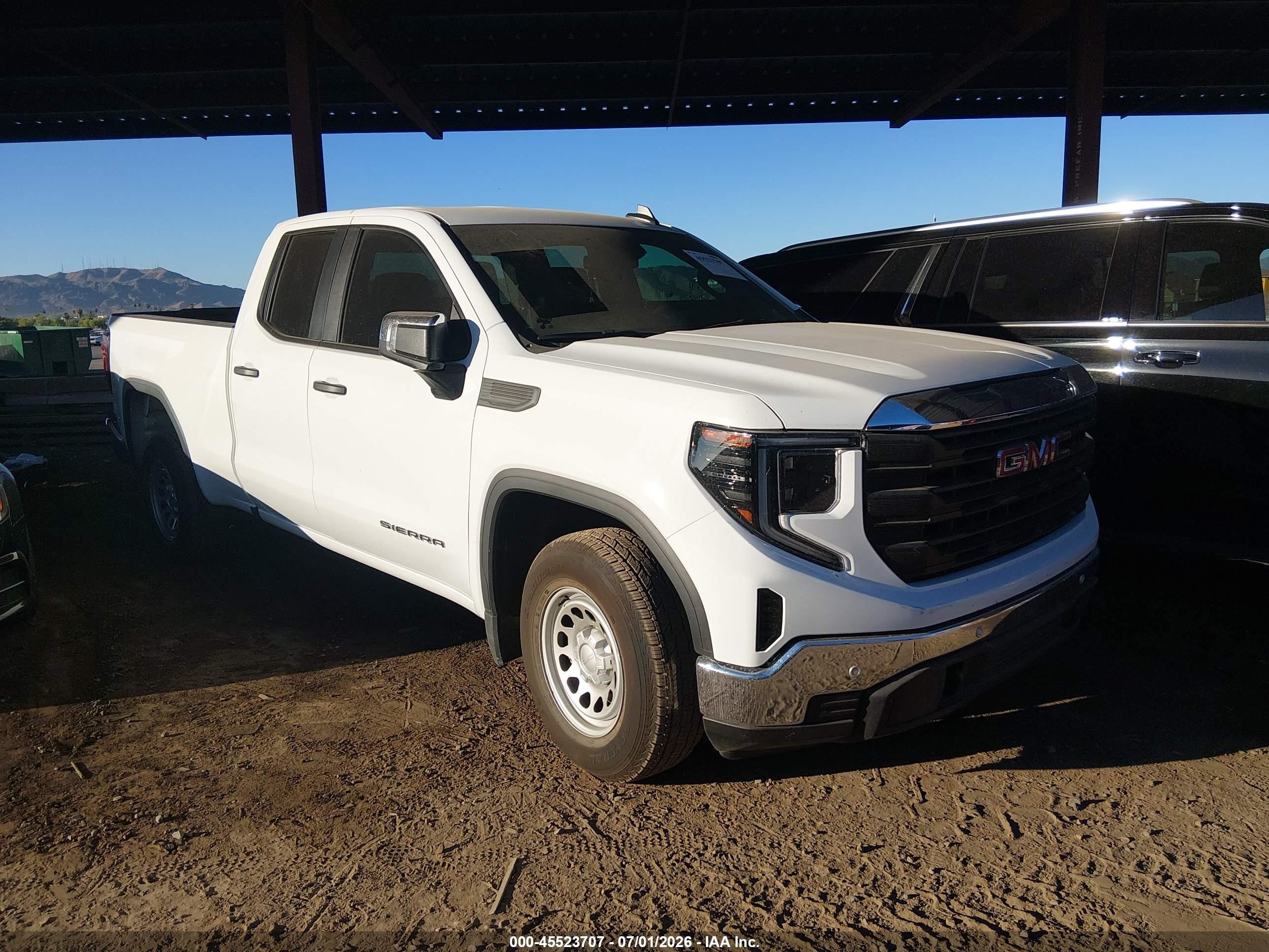 2026 GMC Sierra 1500 VIN 1GTRHAED8TZ231729 — IAAI salvage auction photo