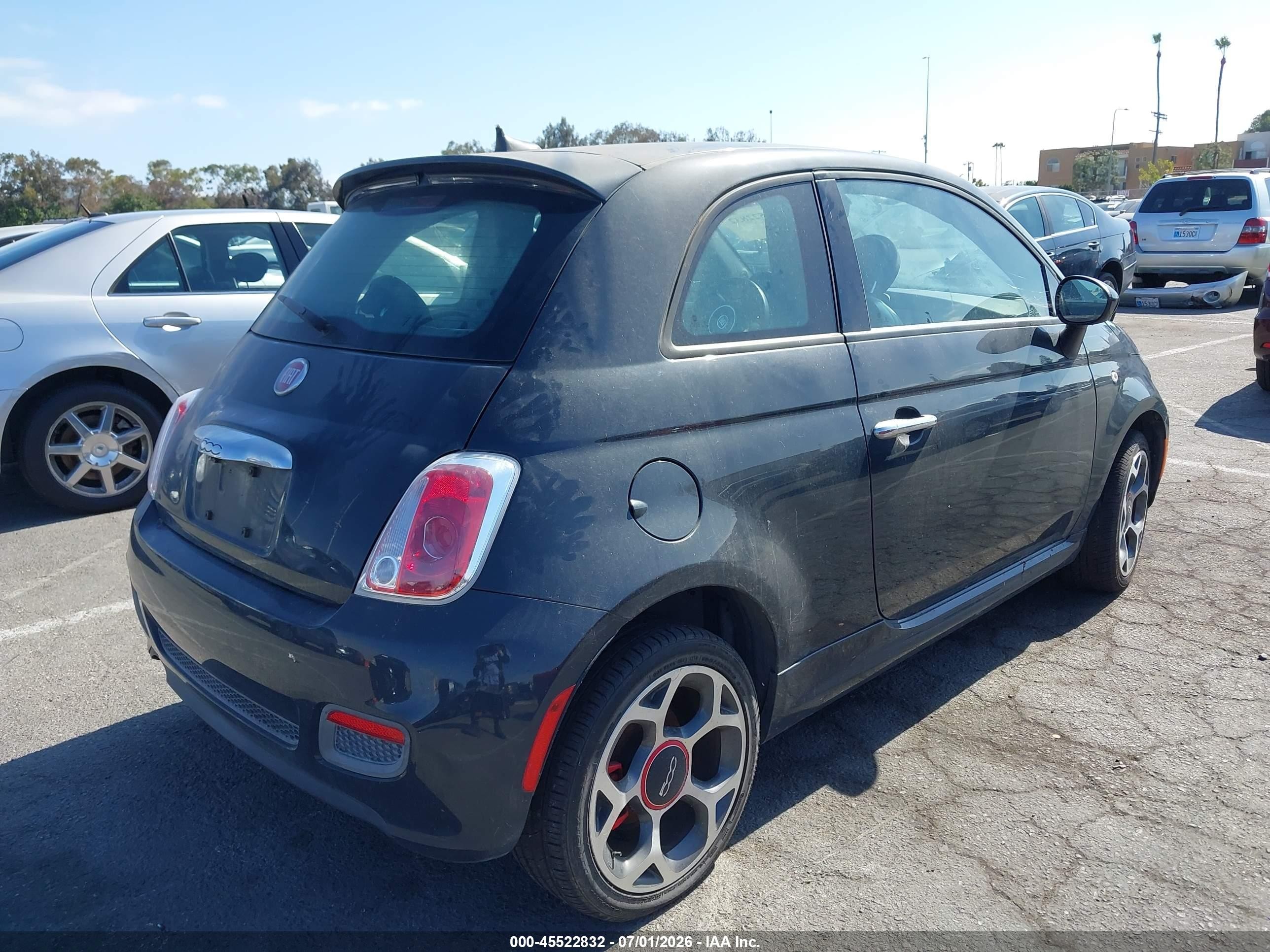 2016 Fiat 500 VIN 3C3CFFBR7GT197972 IAAI salvage auction — Normal Wear, Clear - Dealer Only (California), sold $1,400 on 2026-07-09 (photo 4)
