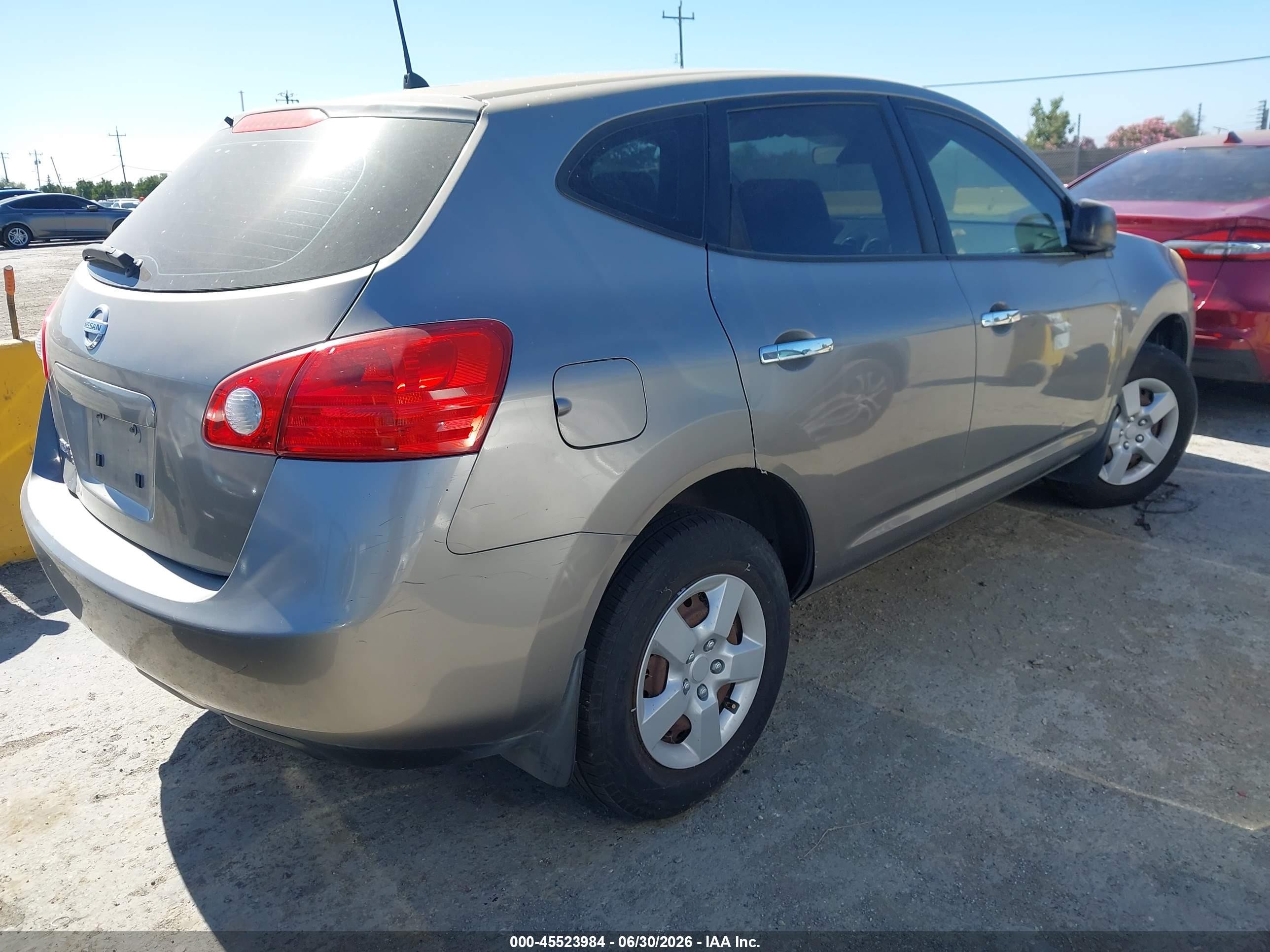 2010 Nissan Rogue Sport VIN JN8AS5MT0AW013897 IAAI salvage auction — Normal Wear, Clear - Dealer Only (California), sold $600 on 2026-07-09 (photo 4)