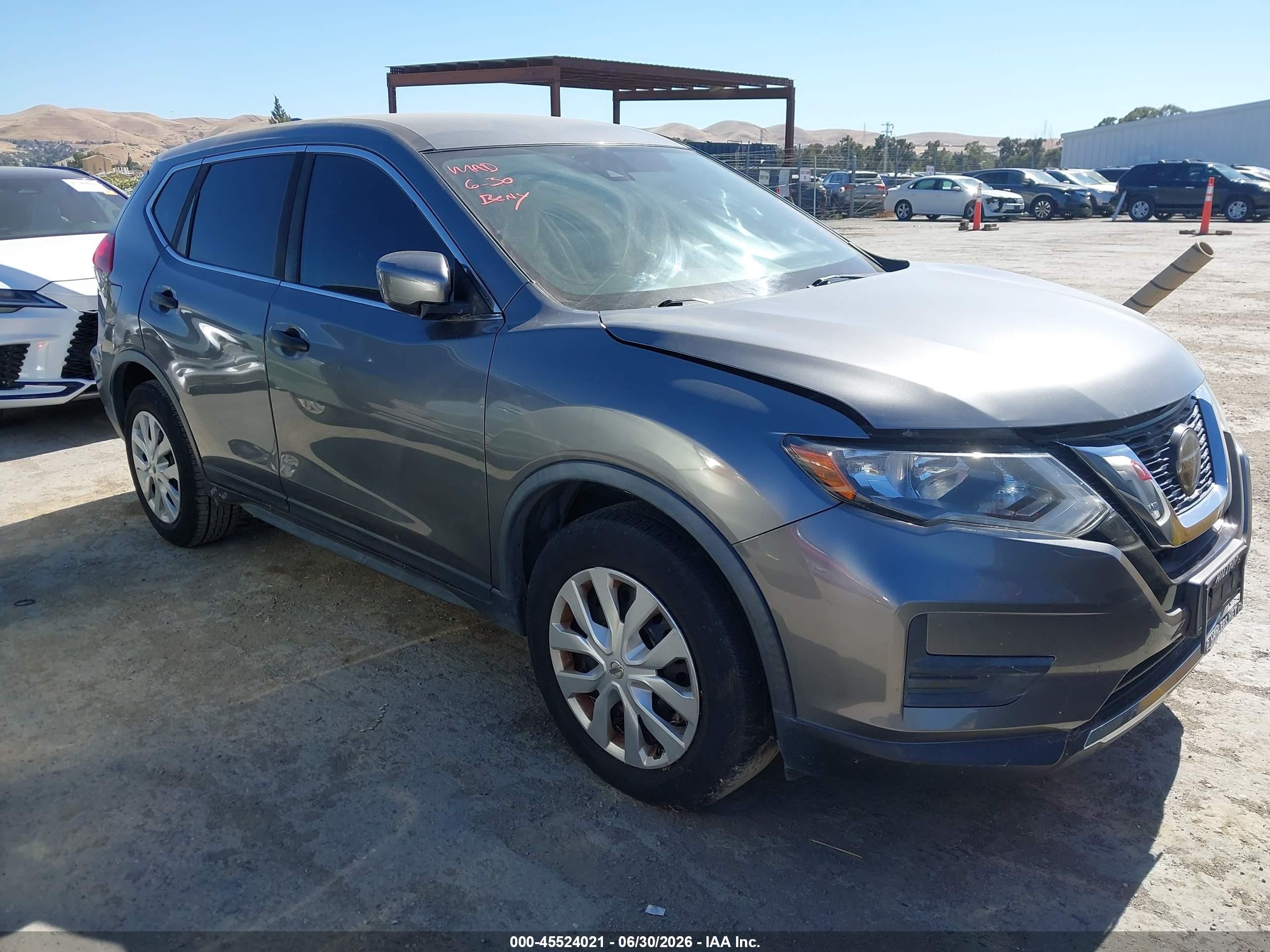 2020 Nissan Rogue Sport VIN JN8AT2MT3LW043751 IAAI salvage auction — Normal Wear, Clear - Dealer Only (California), sold $1,900 on 2026-07-09 (photo 1)