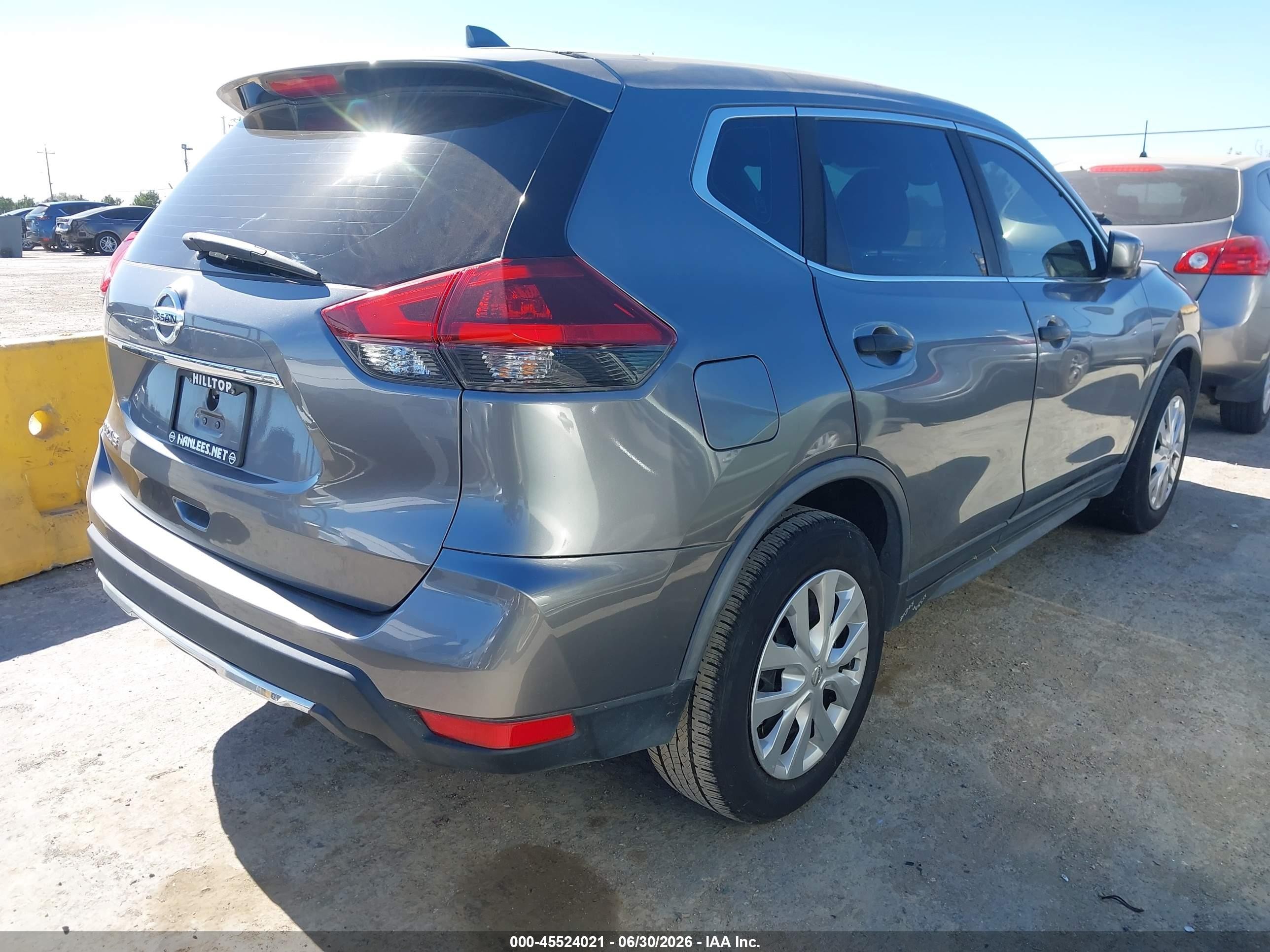 2020 Nissan Rogue Sport VIN JN8AT2MT3LW043751 IAAI salvage auction — Normal Wear, Clear - Dealer Only (California), sold $1,900 on 2026-07-09 (photo 4)