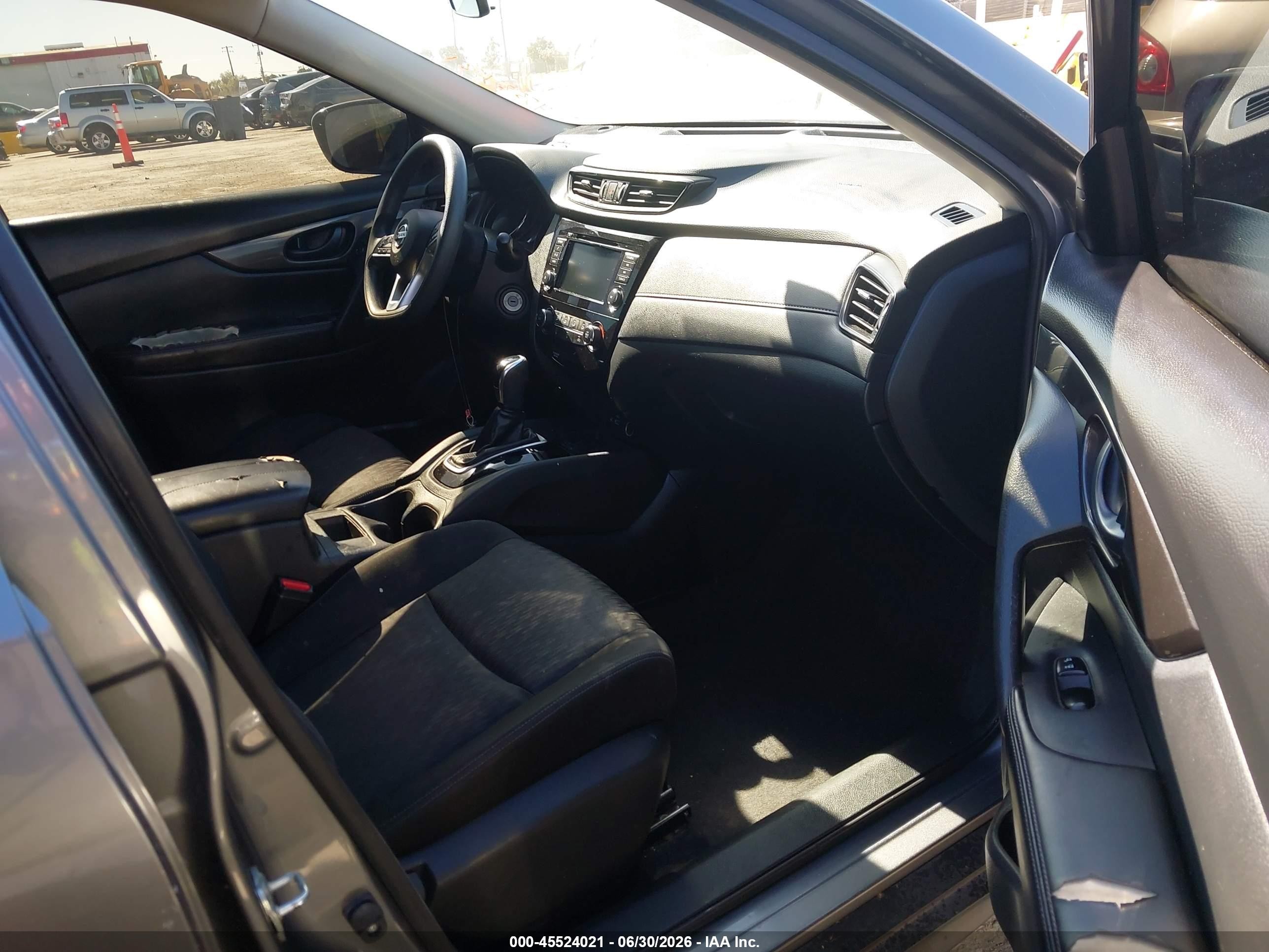 2020 Nissan Rogue Sport VIN JN8AT2MT3LW043751 IAAI salvage auction — Normal Wear, Clear - Dealer Only (California), sold $1,900 on 2026-07-09 (photo 5)