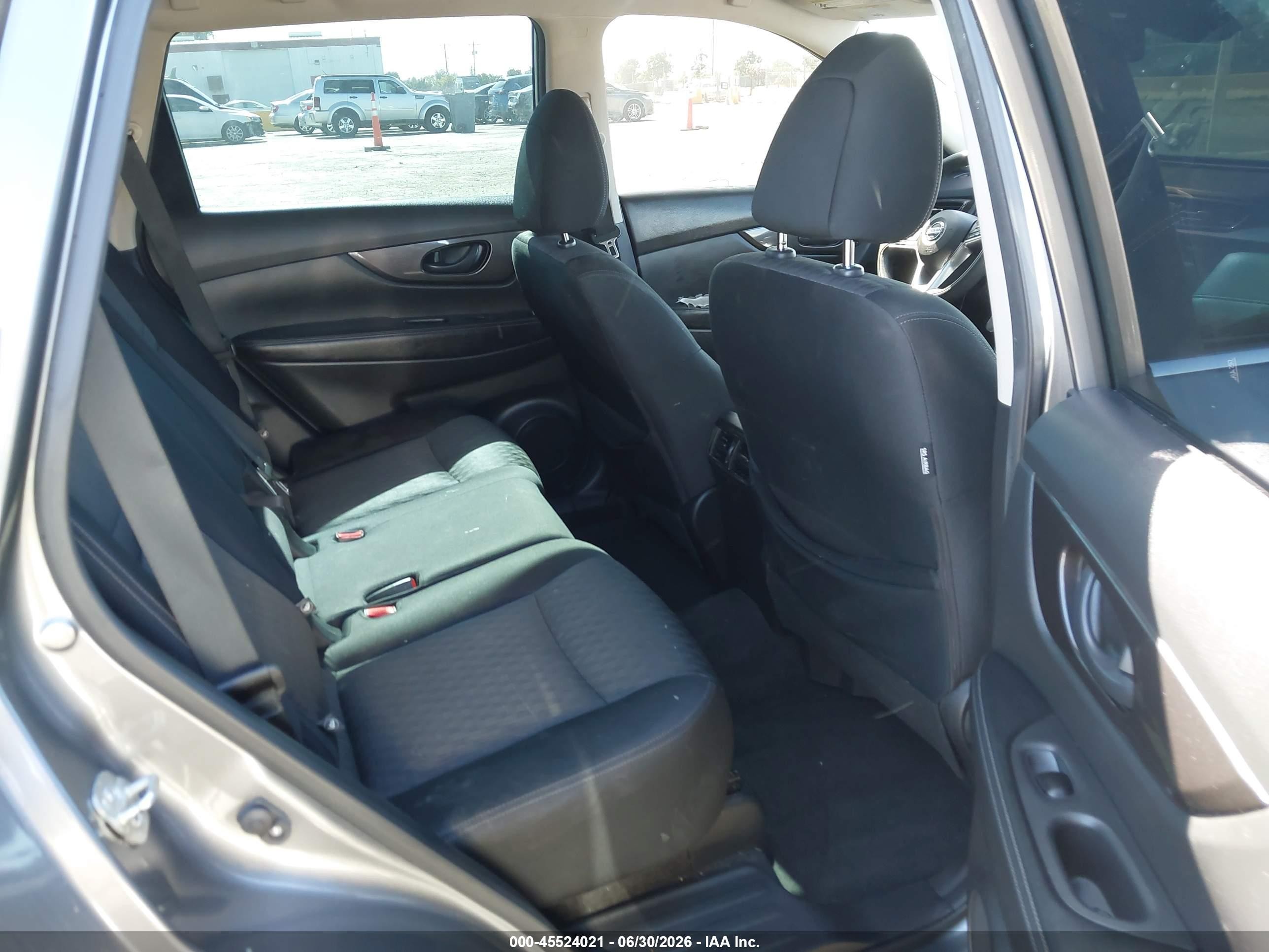 2020 Nissan Rogue Sport VIN JN8AT2MT3LW043751 IAAI salvage auction — Normal Wear, Clear - Dealer Only (California), sold $1,900 on 2026-07-09 (photo 8)