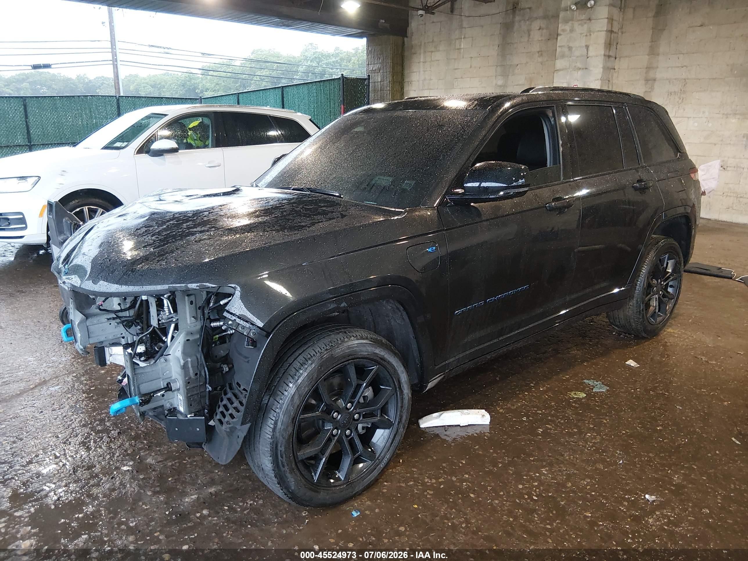 2023 Jeep Grand Cherokee VIN 1C4RJYB62P8905100 IAAI salvage auction — Front End, Mv-907A (New York), sold $7,200 on 2026-09-11 (photo 2)