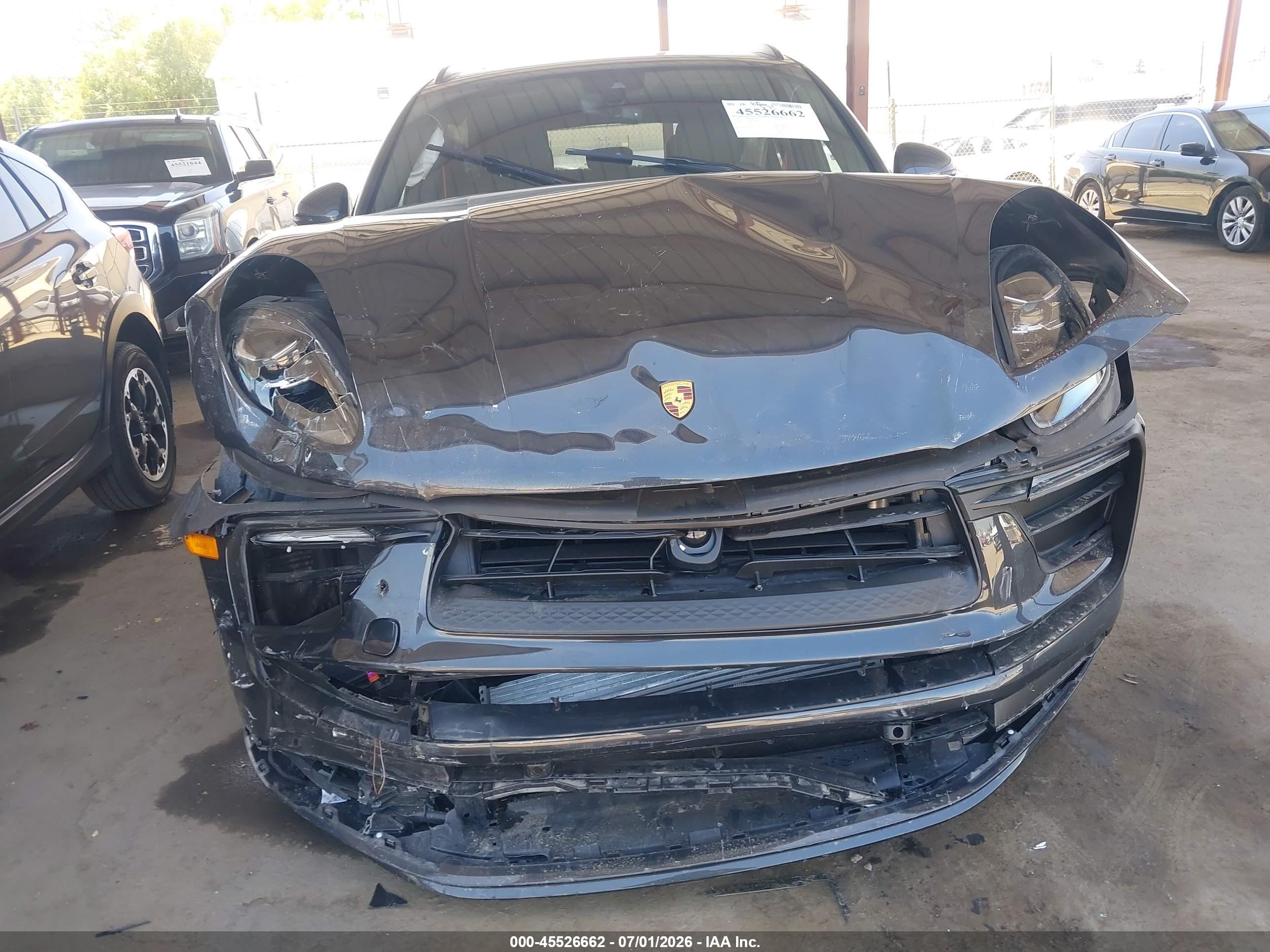 2026 Porsche Macan VIN WP1AA2A5XTLB06139 IAAI salvage auction — Front End, Salvage (California), sold $18,450 on 2026-08-10 (photo 6)