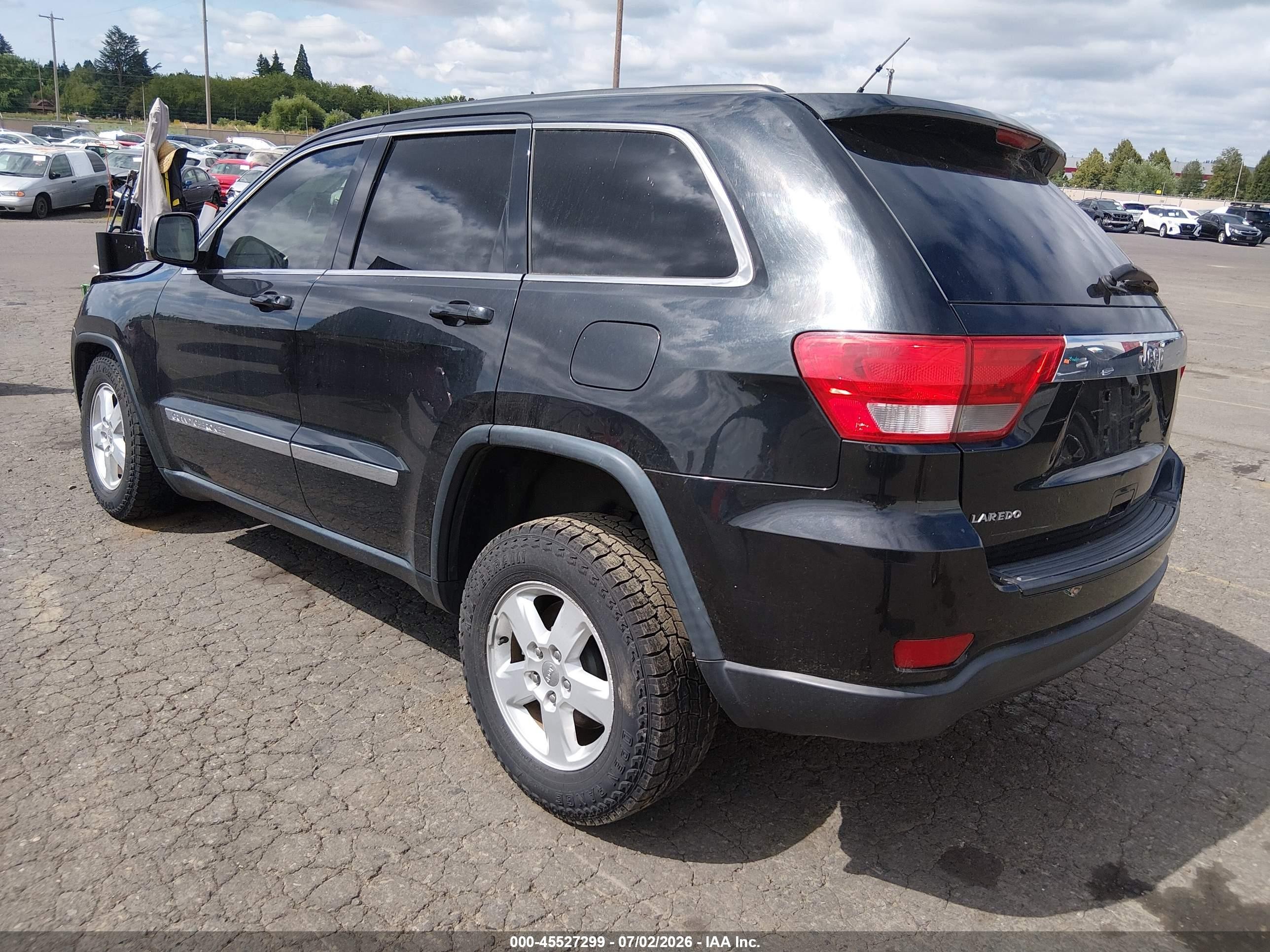 2012 Jeep Grand Cherokee VIN 1C4RJEAG4CC259557 IAAI salvage auction — Normal Wear, Clear-Dealer Only (Oregon), sold $275 on 2026-07-09 (photo 3)