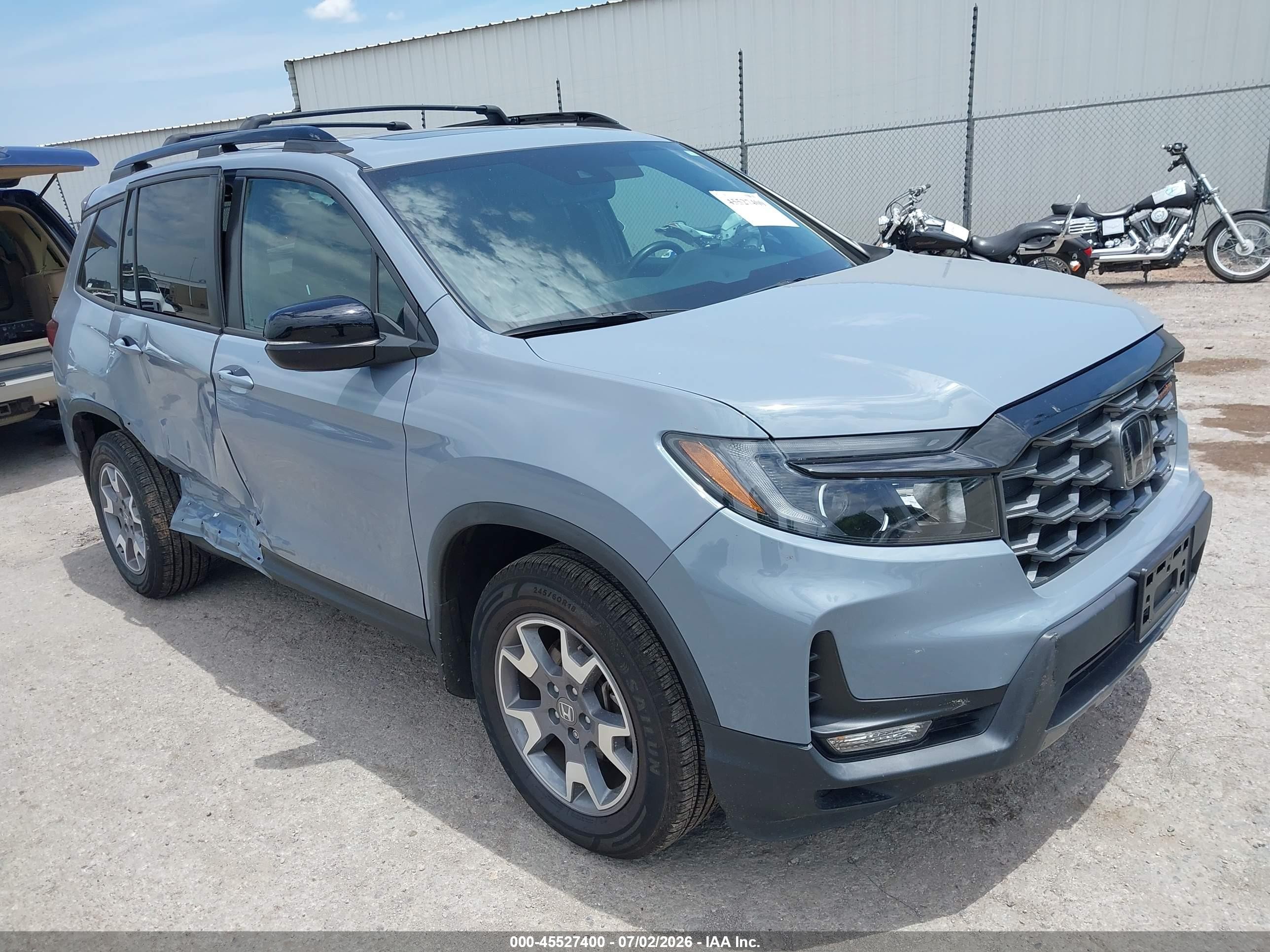 2022 Honda Passport VIN 5FNYF8H6XNB000735 — IAAI salvage auction photo