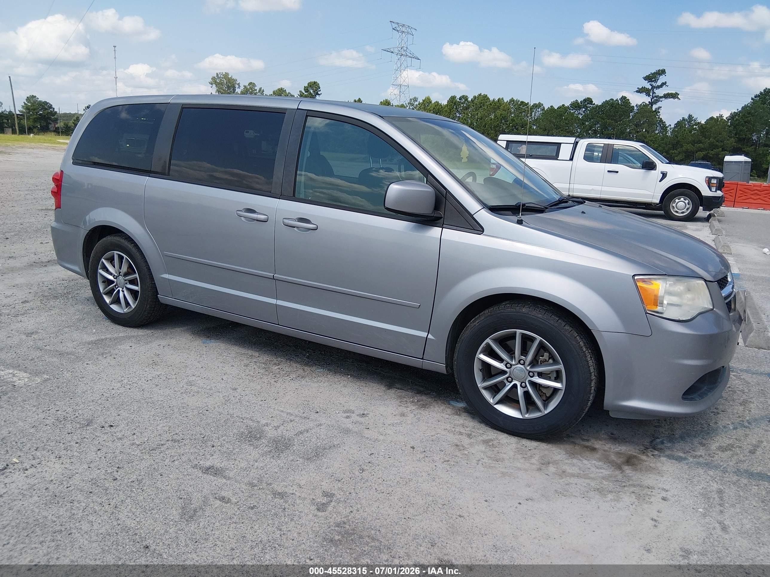 2016 Dodge Grand Caravan VIN 2C4RDGBG9GR343601 — IAAI salvage auction photo