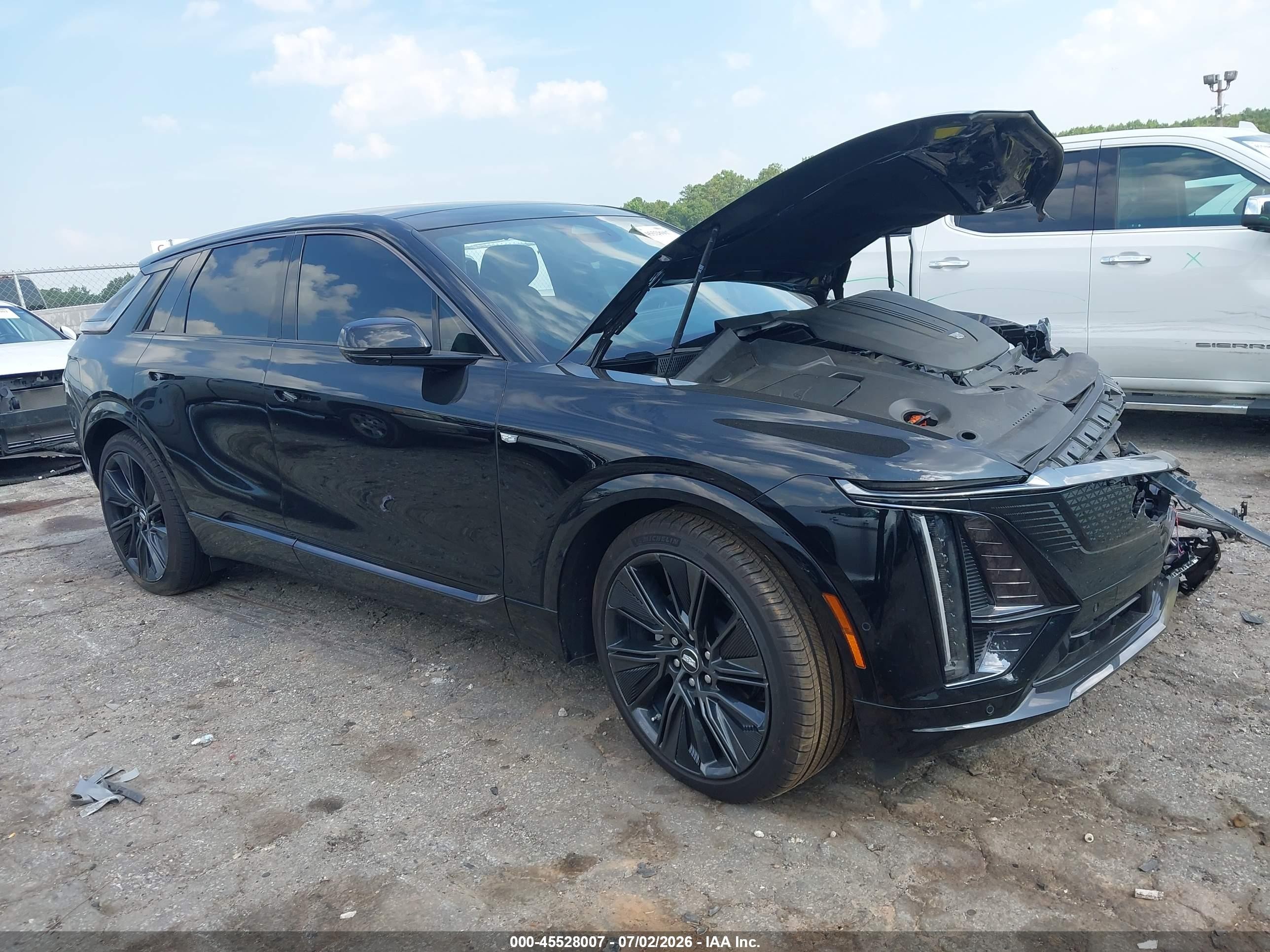 2024 Cadillac LYRIQ VIN 1GYKPWRL9RZ133217 — IAAI salvage auction photo