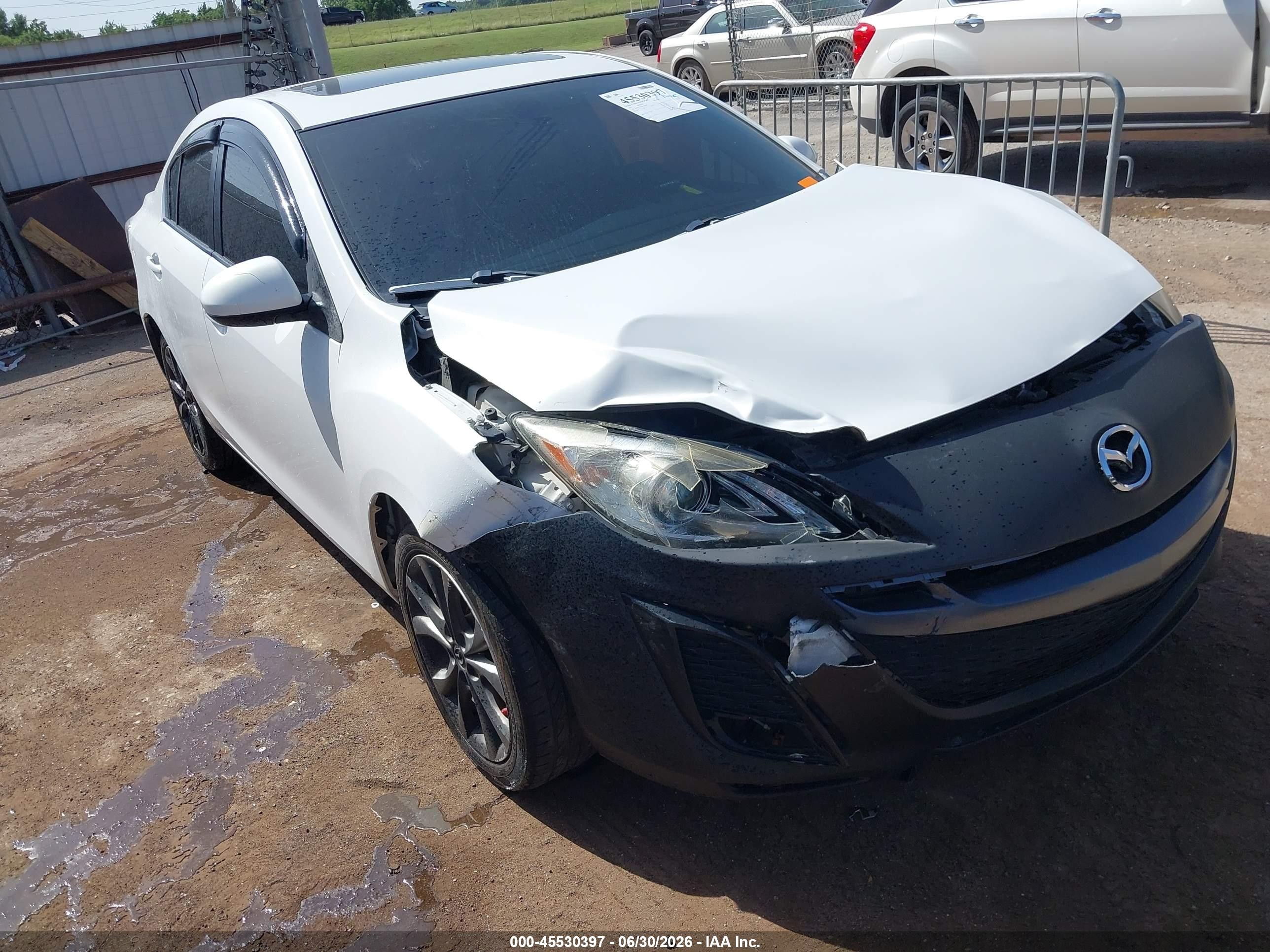2011 Mazda 3 VIN JM1BL1W66B1380900 IAAI salvage auction — Front End, Clear (Oklahoma), sold $600 on 2026-09-09 (photo 1)