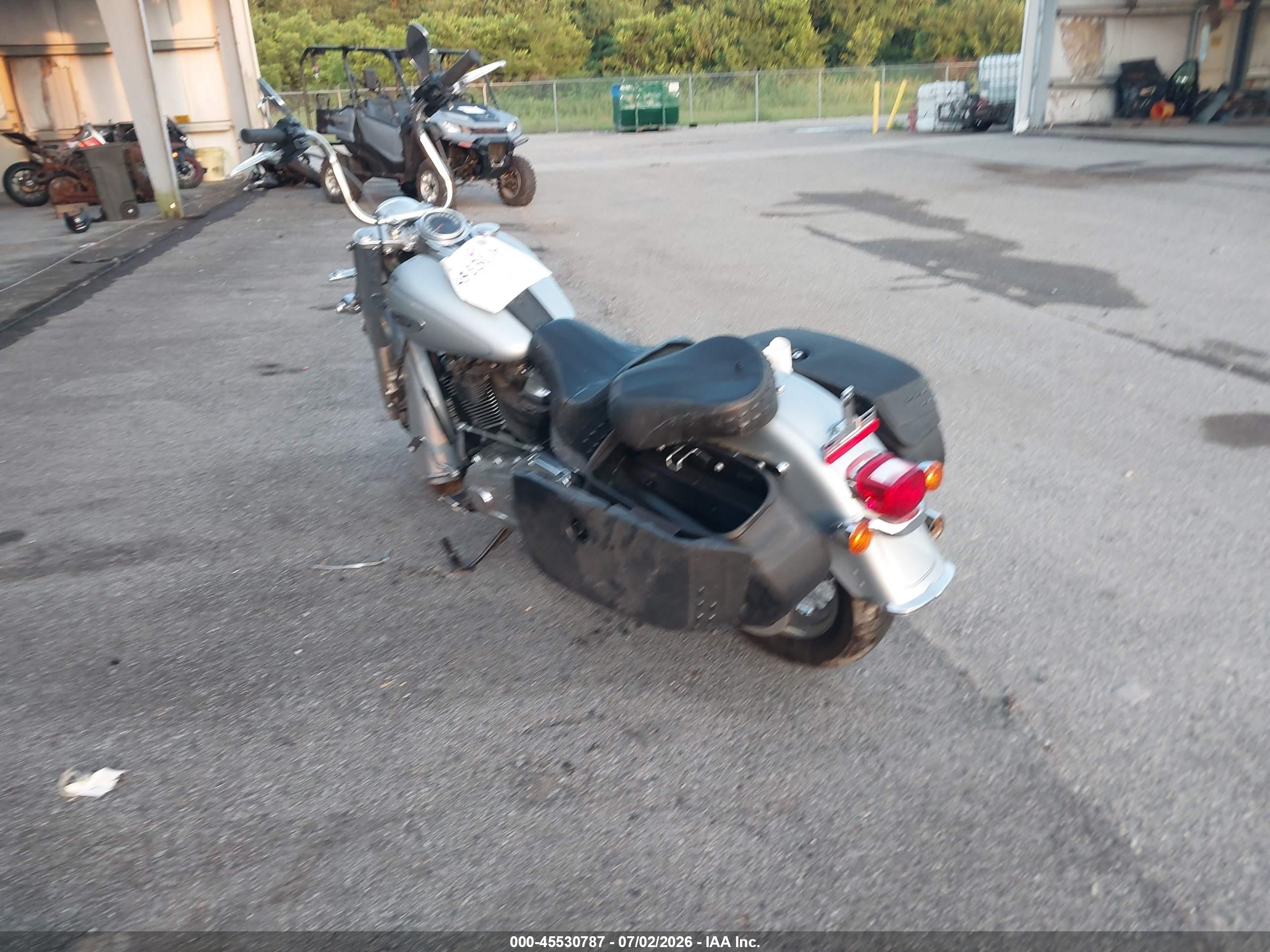 2023 Harley-davidson Softail VIN 1HD1YBK18PB063858 IAAI salvage auction — All Over, Salvage (Louisiana), sold $6,200 on 2026-09-09 (photo 3)