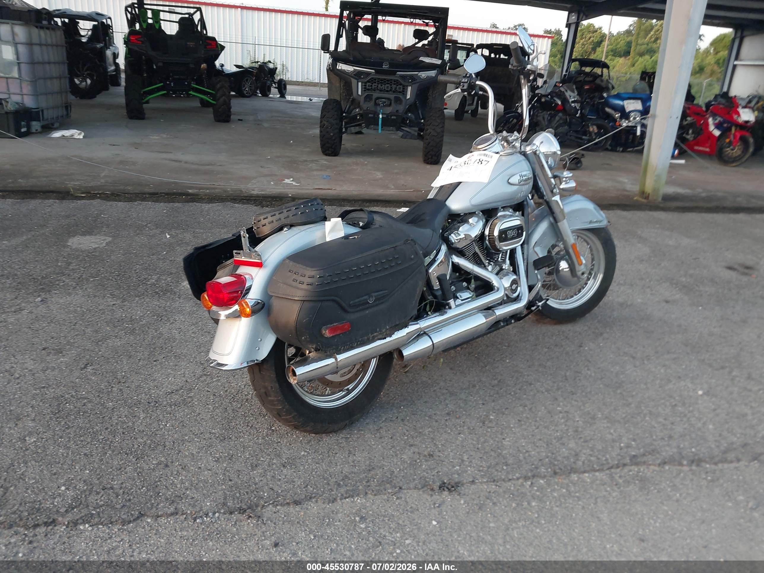 2023 Harley-davidson Softail VIN 1HD1YBK18PB063858 IAAI salvage auction — All Over, Salvage (Louisiana), sold $6,200 on 2026-09-09 (photo 4)