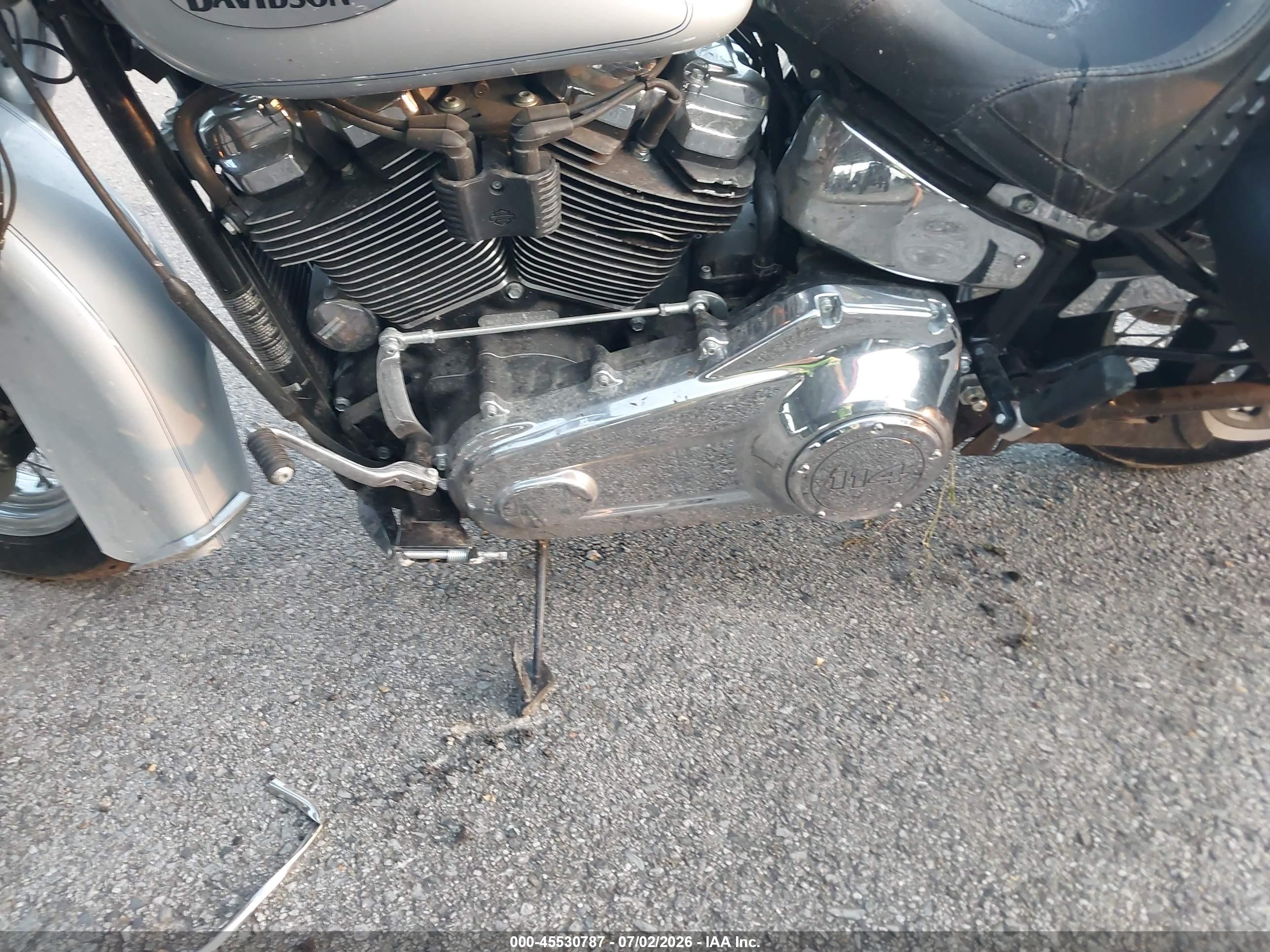2023 Harley-davidson Softail VIN 1HD1YBK18PB063858 IAAI salvage auction — All Over, Salvage (Louisiana), sold $6,200 on 2026-09-09 (photo 9)