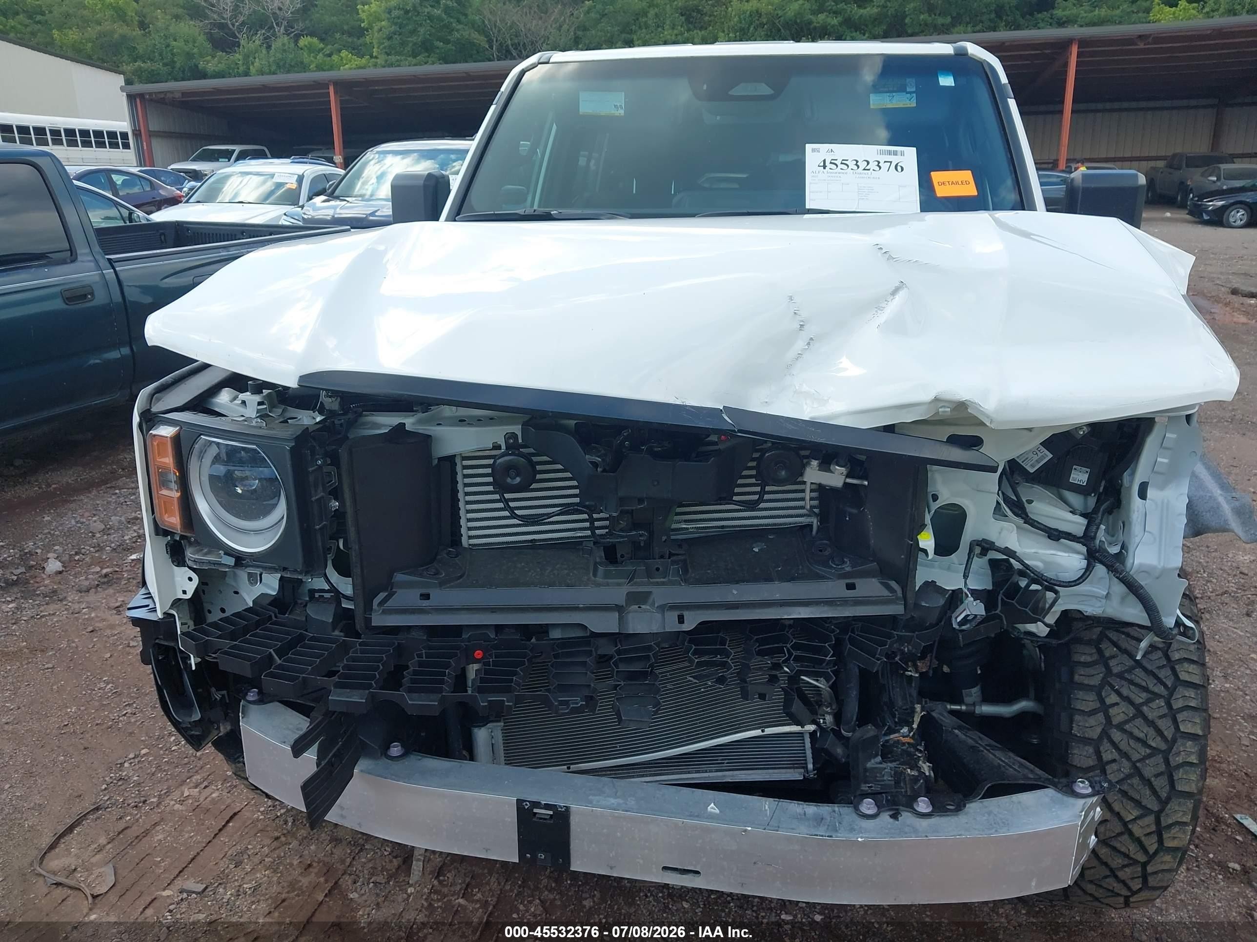 2025 Toyota Land cruiser VIN JTEABFAJ3SK019623 IAAI salvage auction — Front End, Salvage (Alabama), sold $22,800 on 2026-08-19 (photo 6)