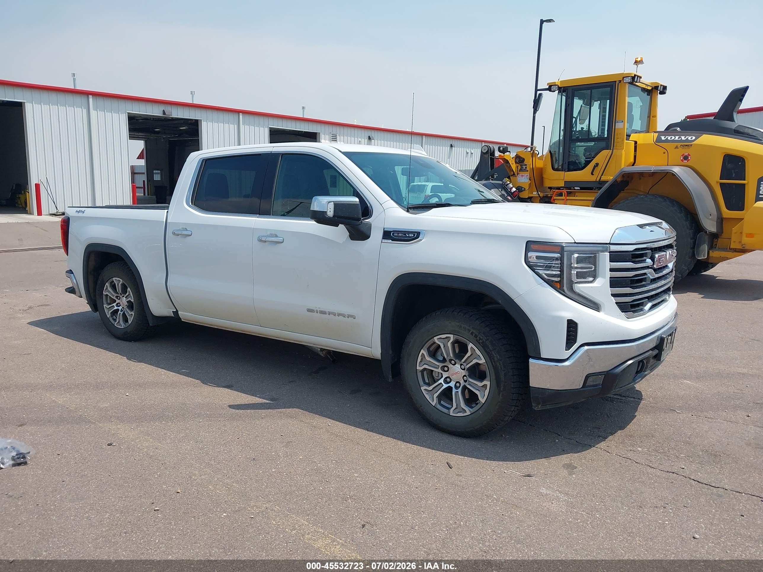 2025 GMC Sierra 1500 VIN 3GTUUDED6SG200629 — IAAI salvage auction photo